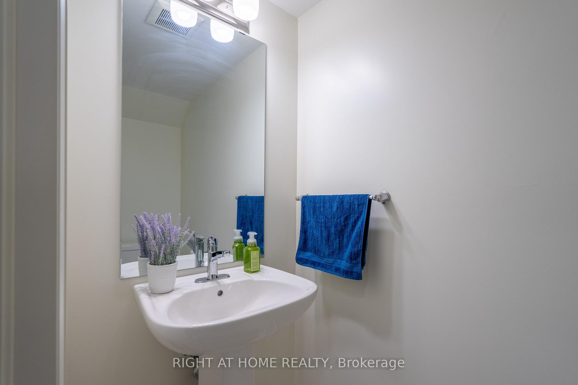 Photo 6 of 12 Emmas Way, Whitby, Taunton North — HOMEH