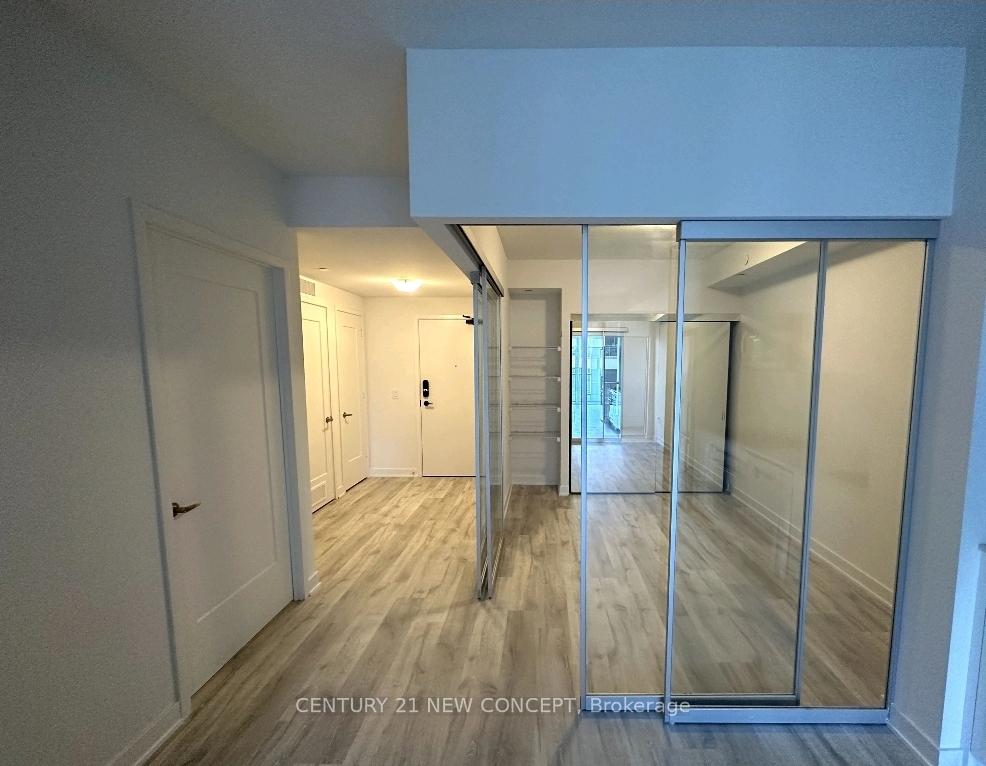 Photo 16 of Unit 921, 60 Princess Street, Toronto, Waterfront Communities — HOMEH