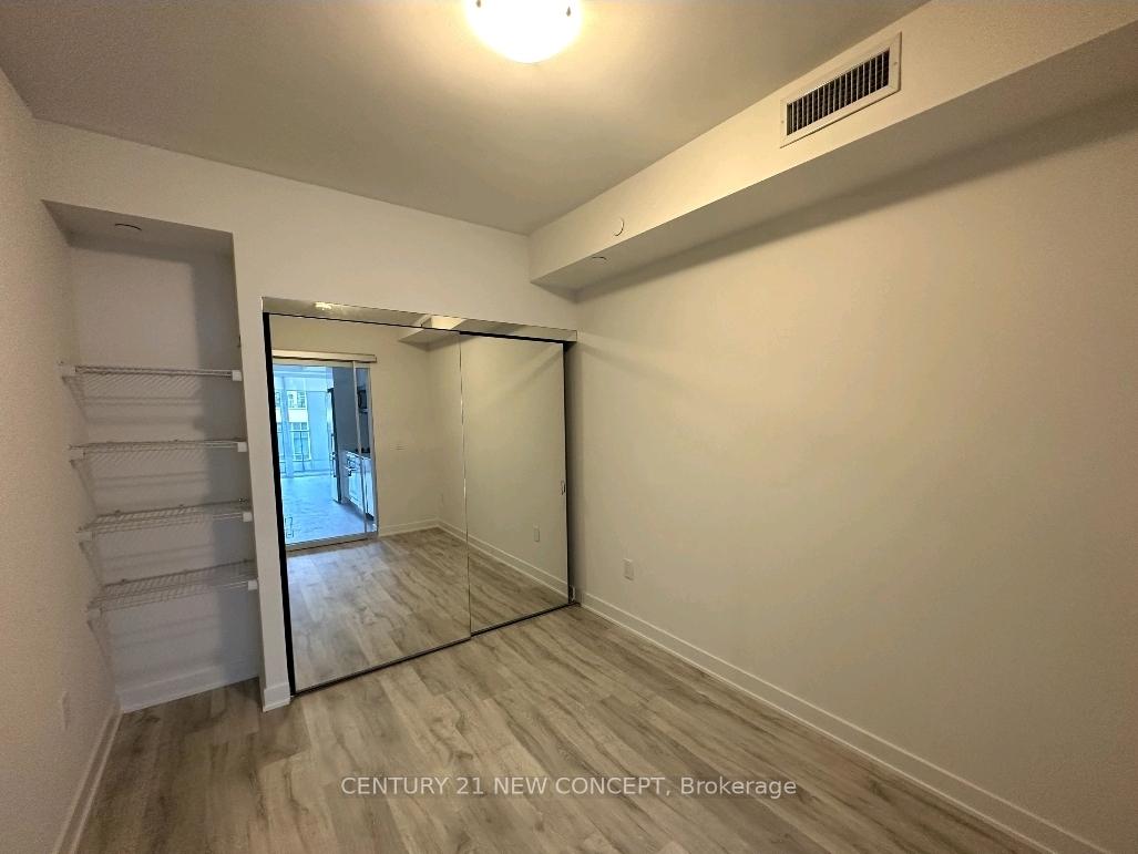 Photo 8 of Unit 921, 60 Princess Street, Toronto, Waterfront Communities — HOMEH