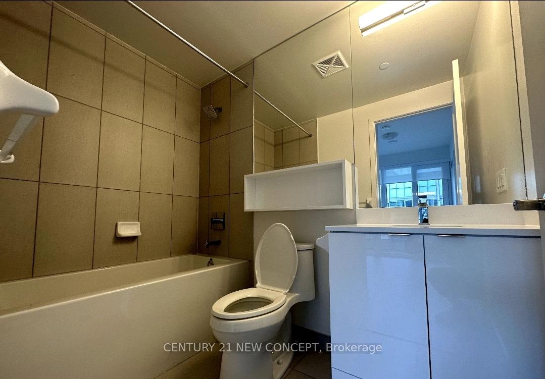 Photo 12 of Unit 921, 60 Princess Street, Toronto, Waterfront Communities — HOMEH