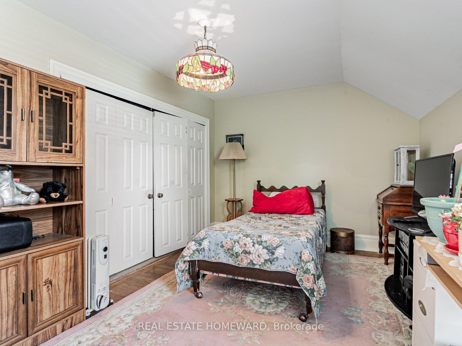 Photo 10 of 39 Wolfrey Avenue, Toronto, North Riverdale — HOMEH