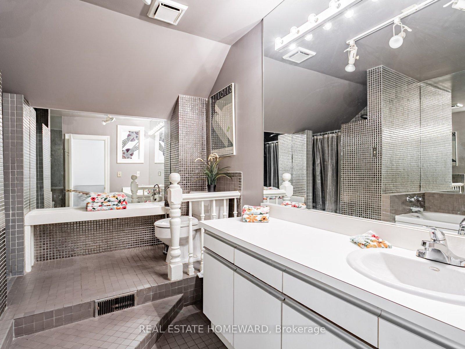 Photo 26 of 39 Wolfrey Avenue, Toronto, North Riverdale — HOMEH