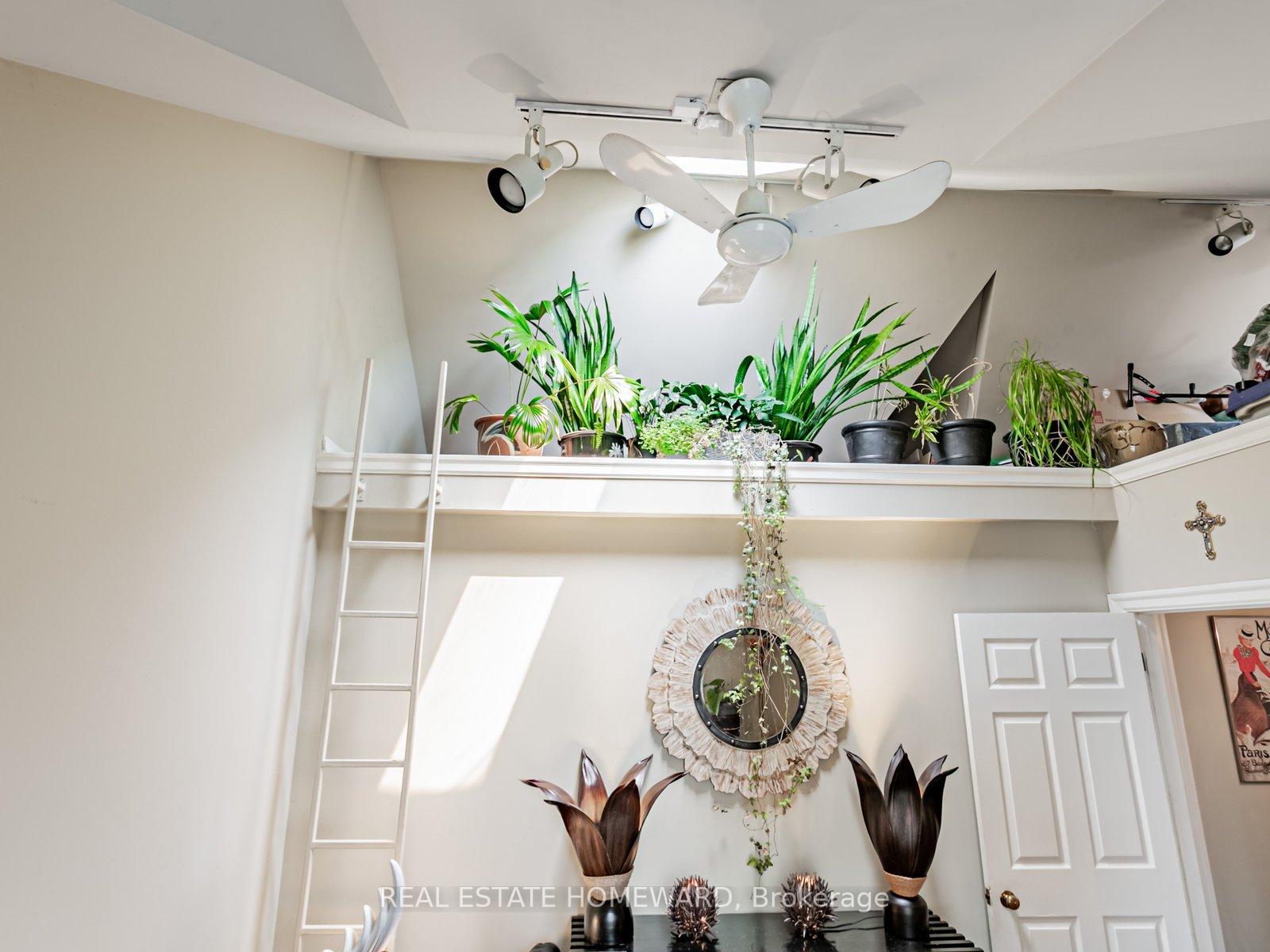 Photo 15 of 39 Wolfrey Avenue, Toronto, North Riverdale — HOMEH