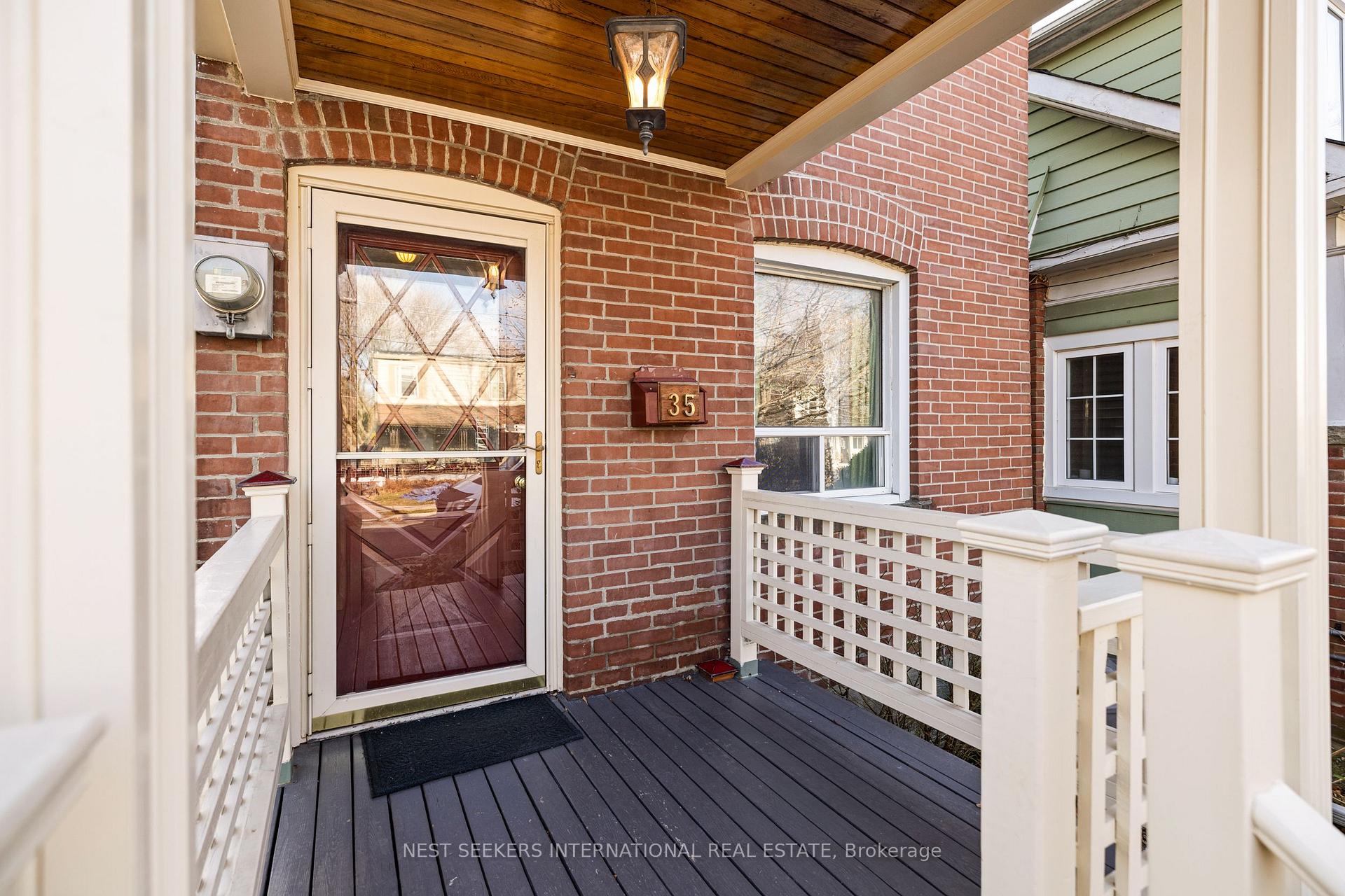 Photo 3 of 35 Cambrai Avenue, Toronto, Woodbine-Lumsden — HOMEH