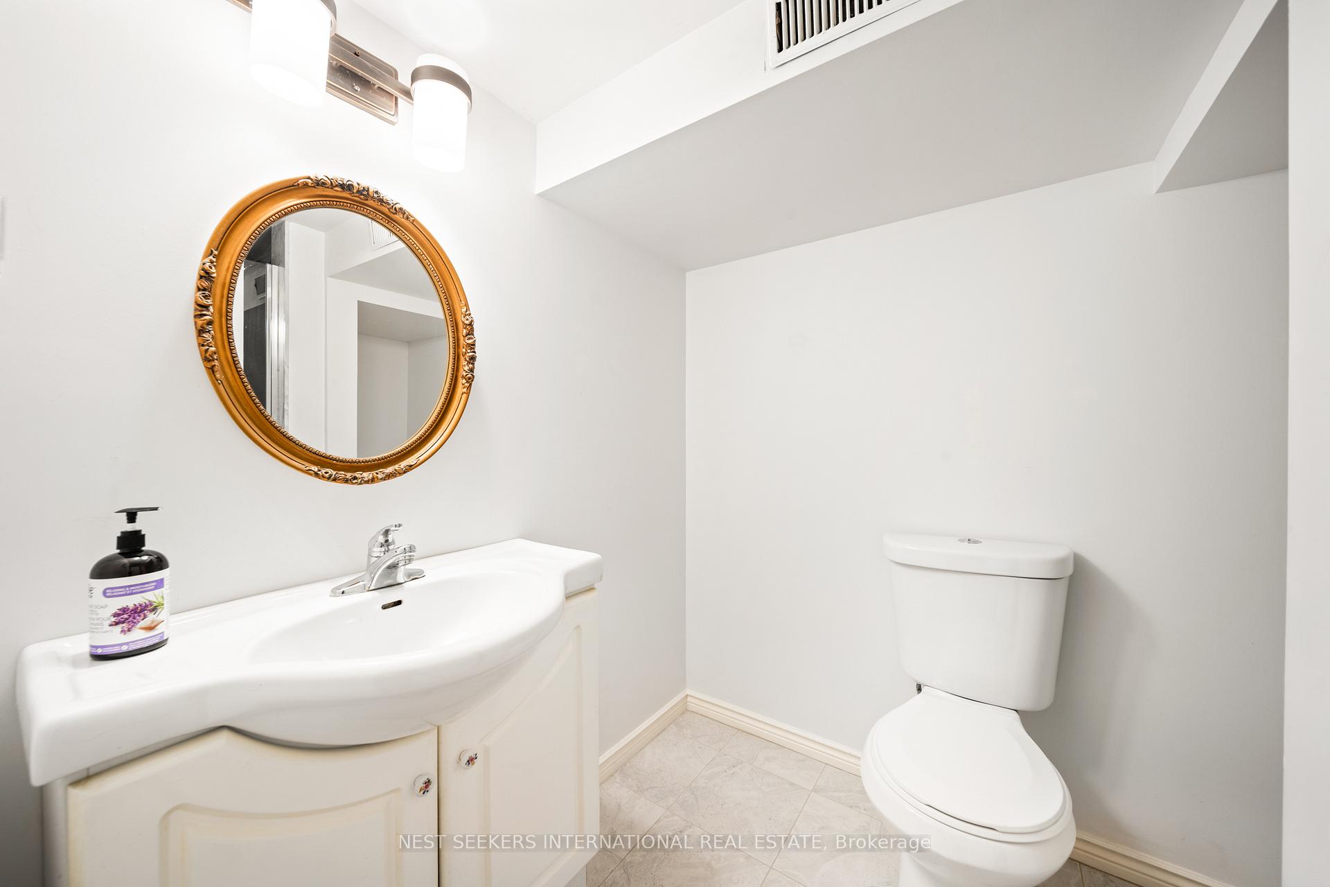 Photo 38 of 35 Cambrai Avenue, Toronto, Woodbine-Lumsden — HOMEH