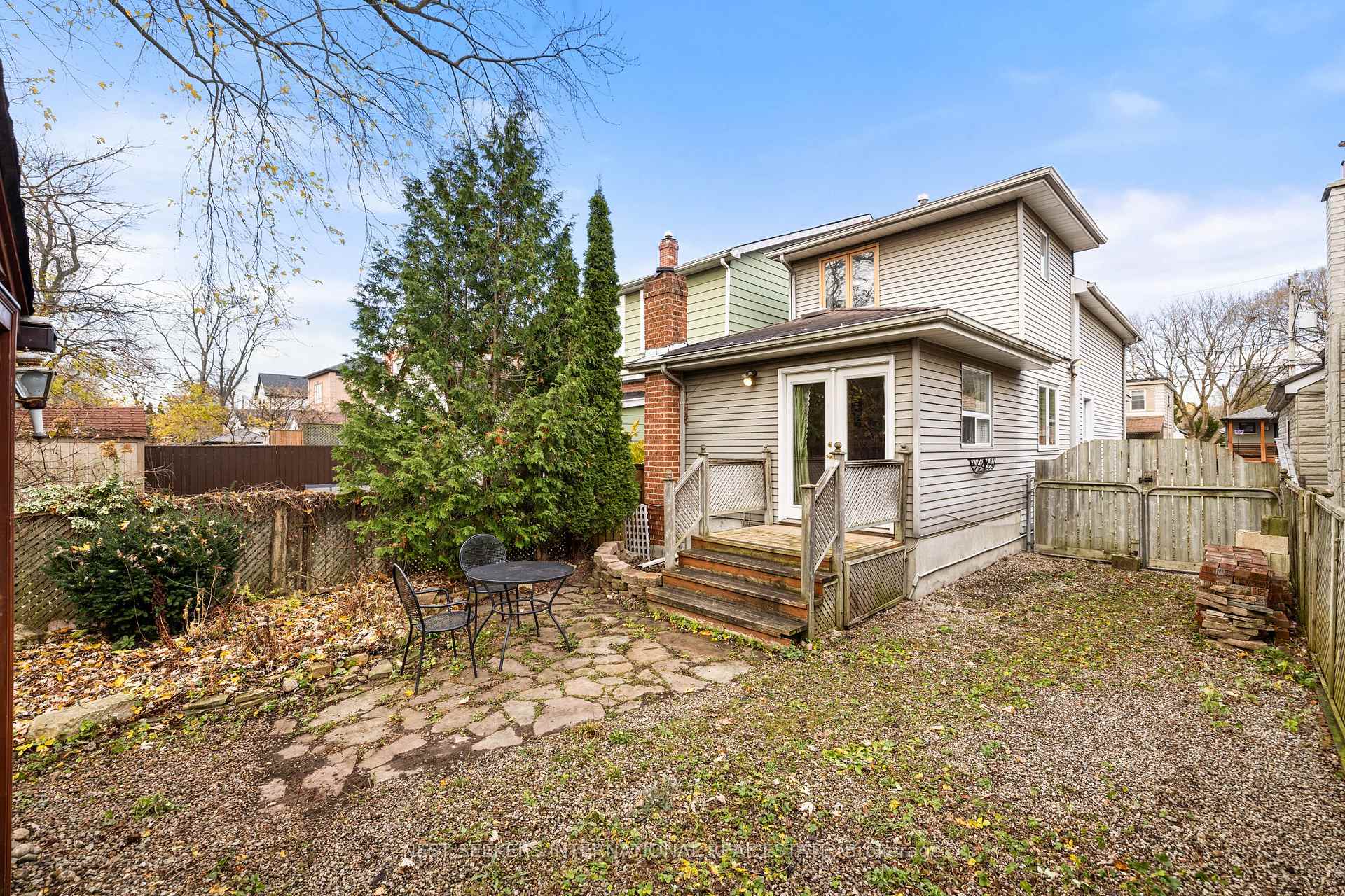 Photo 43 of 35 Cambrai Avenue, Toronto, Woodbine-Lumsden — HOMEH