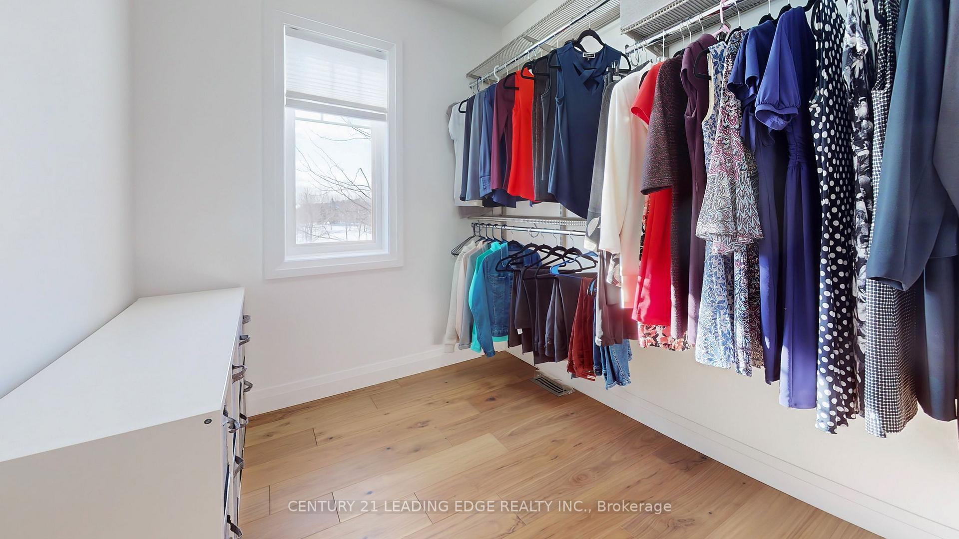 Photo 26 of 59 Robert Attersley Drive E, Whitby, Taunton North — HOMEH