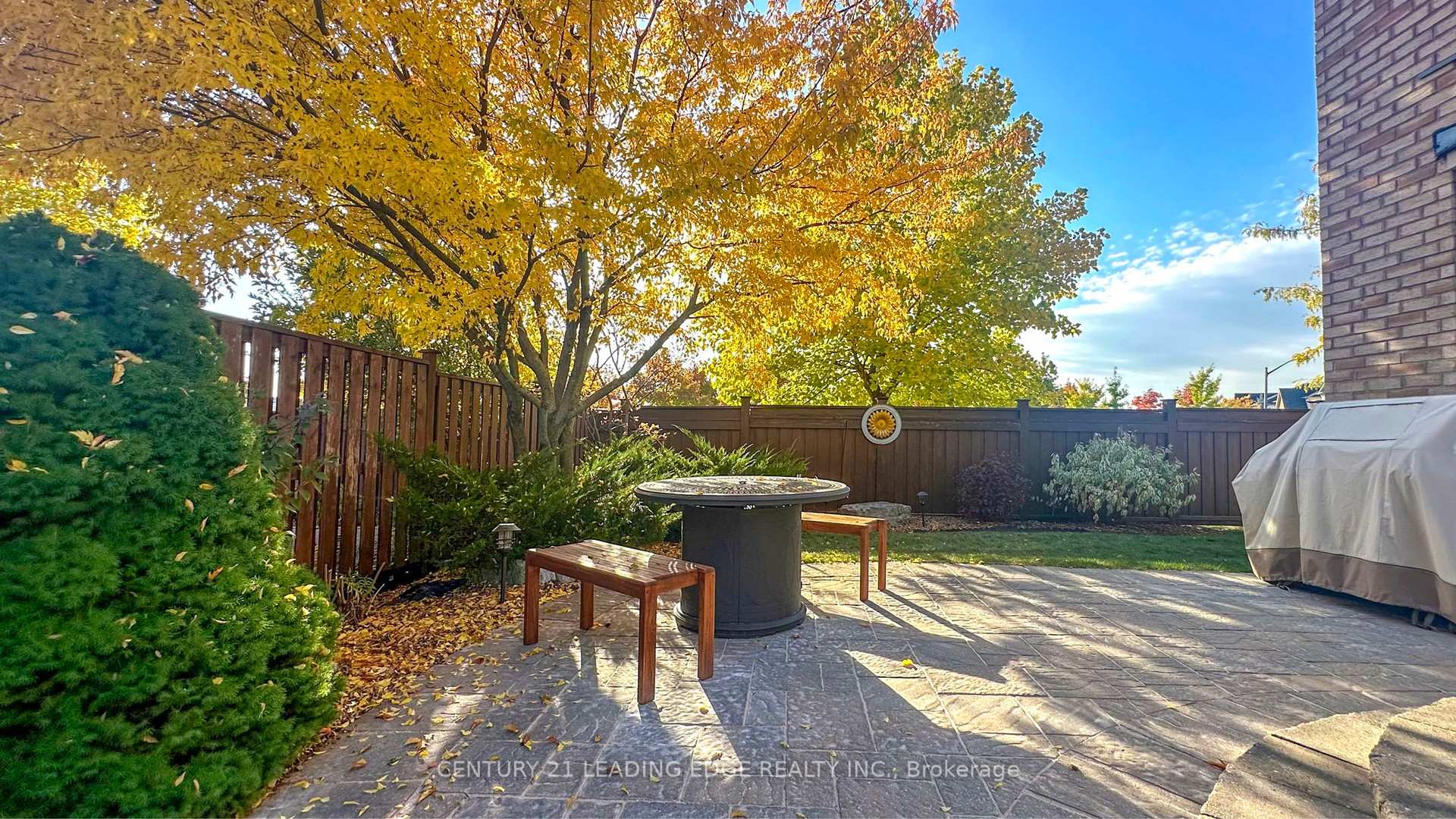 Photo 48 of 59 Robert Attersley Drive E, Whitby, Taunton North — HOMEH