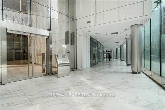 Photo 2 of Unit 3104, 12 York Street, Toronto, Waterfront Communities — HOMEH