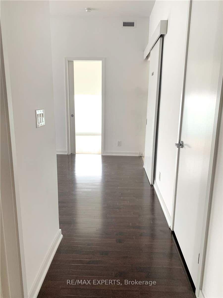 Photo 13 of Unit 3104, 12 York Street, Toronto, Waterfront Communities — HOMEH