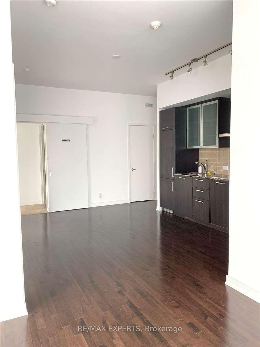 Photo 14 of Unit 3104, 12 York Street, Toronto, Waterfront Communities — HOMEH