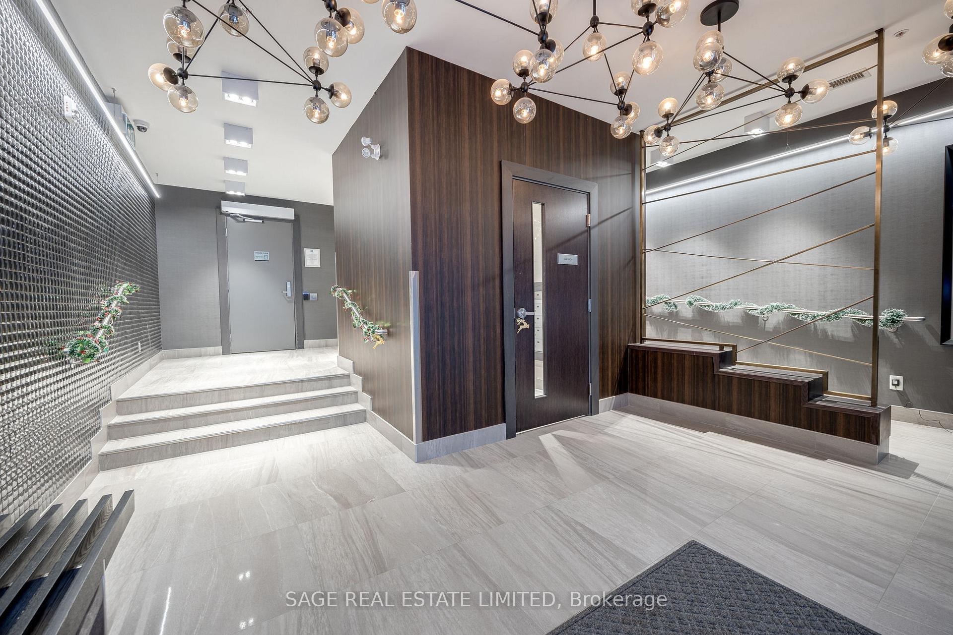 Photo 10 of Unit 101, 90 Niagara Street, Toronto, Niagara — HOMEH