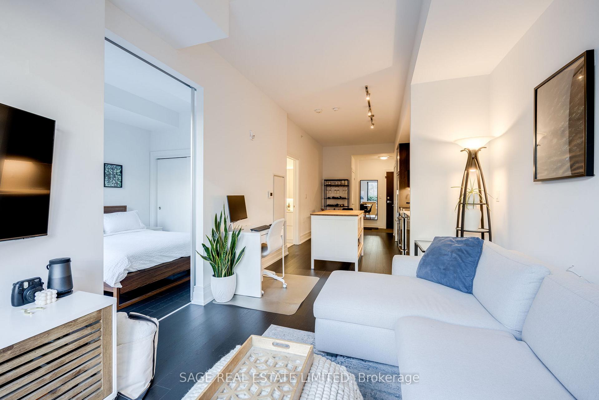 Photo 13 of Unit 101, 90 Niagara Street, Toronto, Niagara — HOMEH