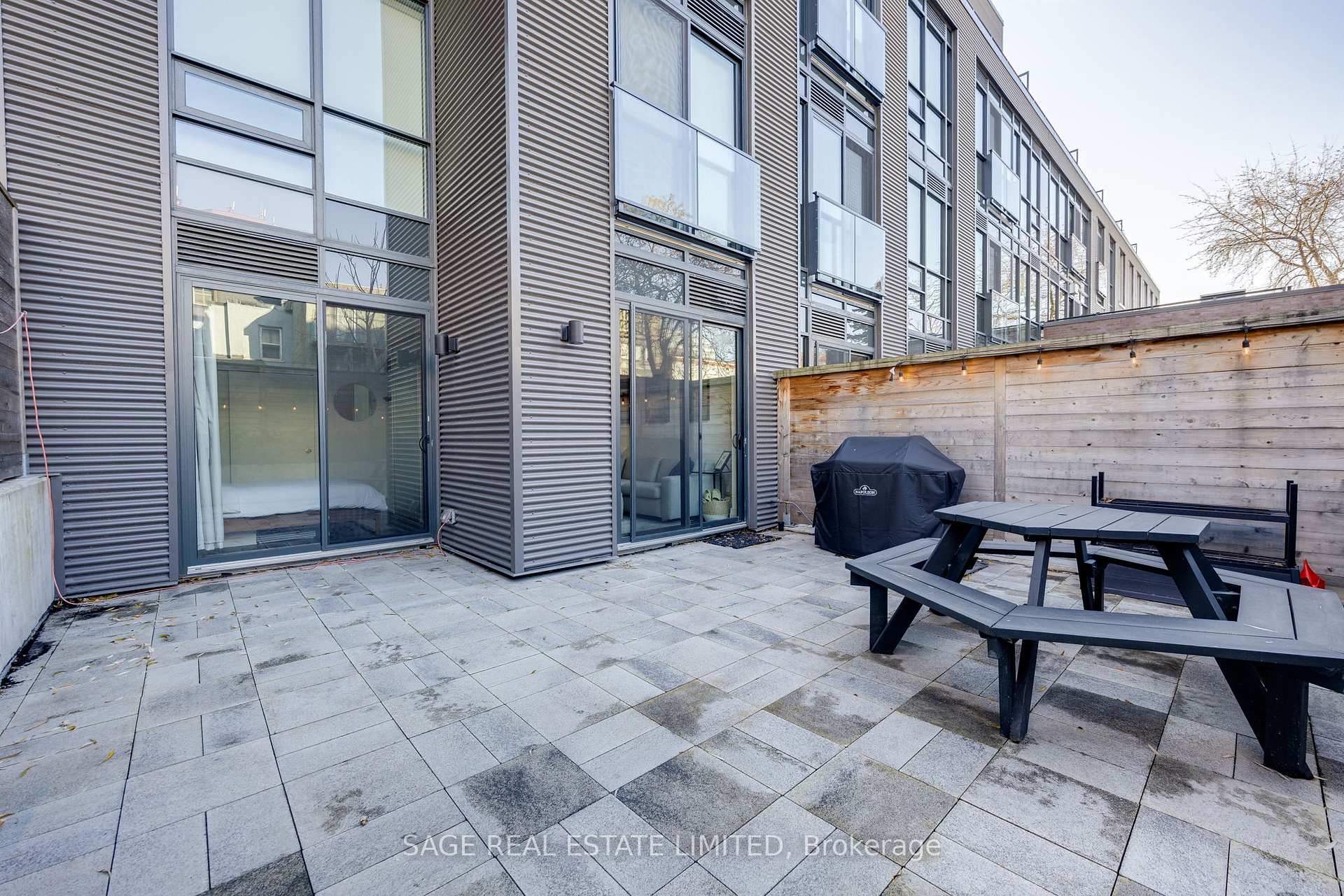 Photo 24 of Unit 101, 90 Niagara Street, Toronto, Niagara — HOMEH