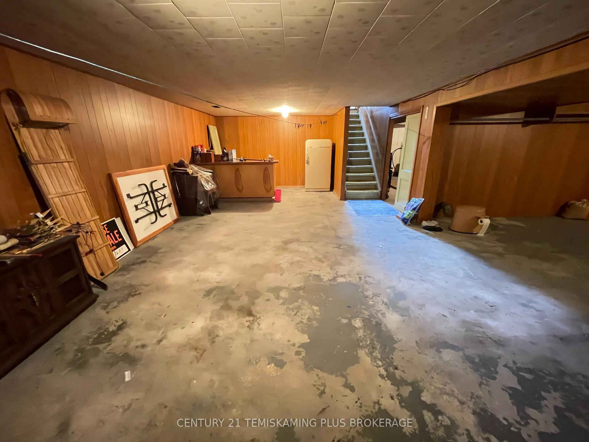 Photo 38 of 40 & 44 Tenth Avenue N, Armstrong, Earlton — HOMEH