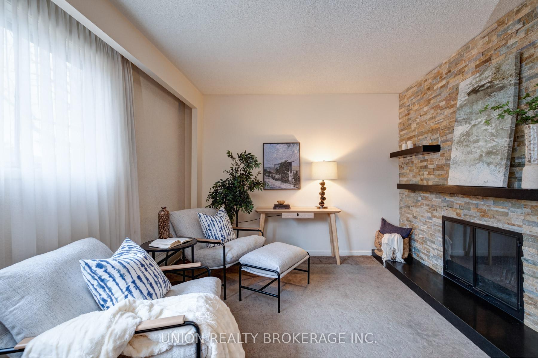Photo 13 of 54 Oakridge Drive, Scarborough, Cliffcrest — HOMEH
