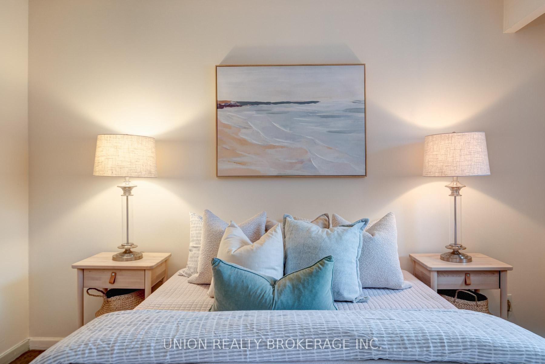 Photo 17 of 54 Oakridge Drive, Scarborough, Cliffcrest — HOMEH