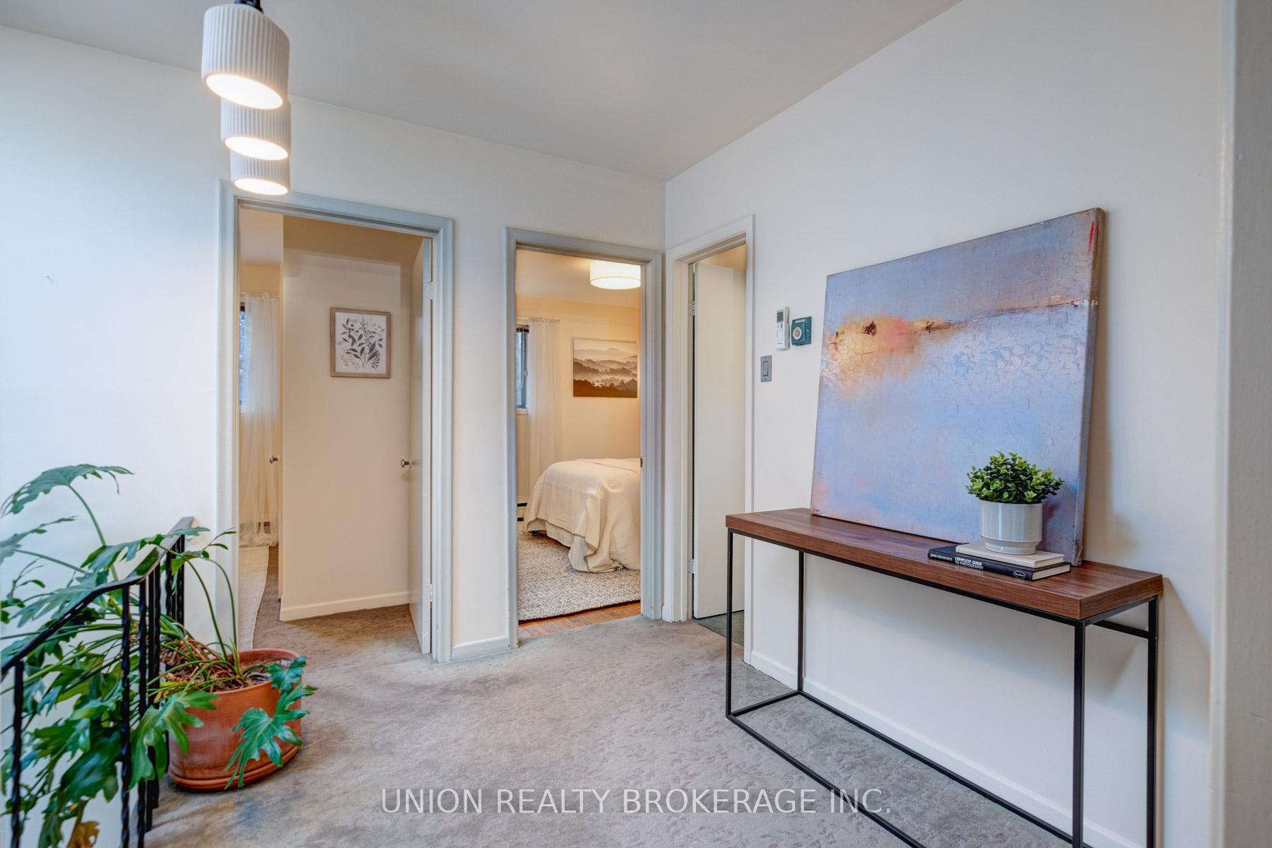 Photo 21 of 54 Oakridge Drive, Scarborough, Cliffcrest — HOMEH
