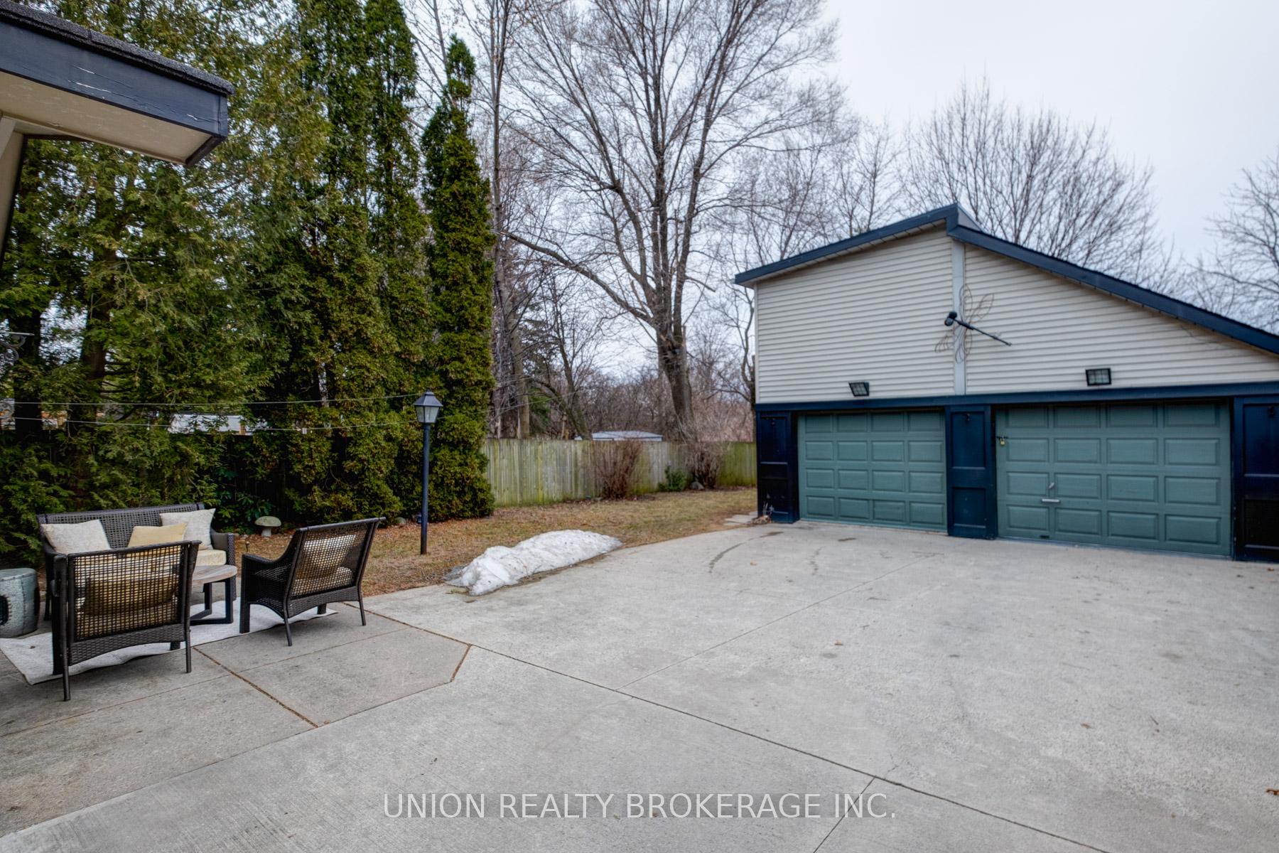 Photo 36 of 54 Oakridge Drive, Scarborough, Cliffcrest — HOMEH