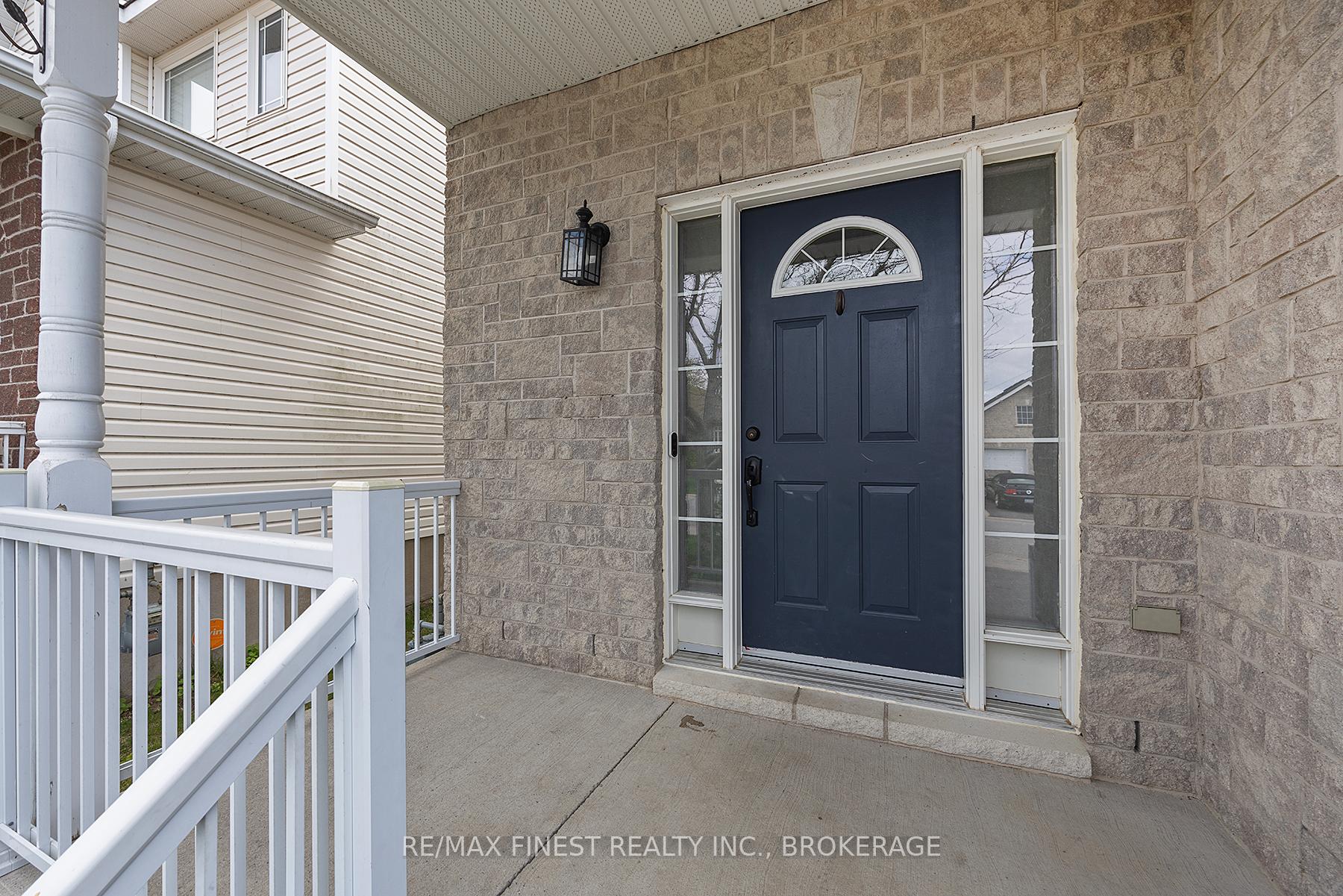 Photo 19 of 423 Maureen Street, Kingston, Kingston East (Incl Barret Crt) — HOMEH