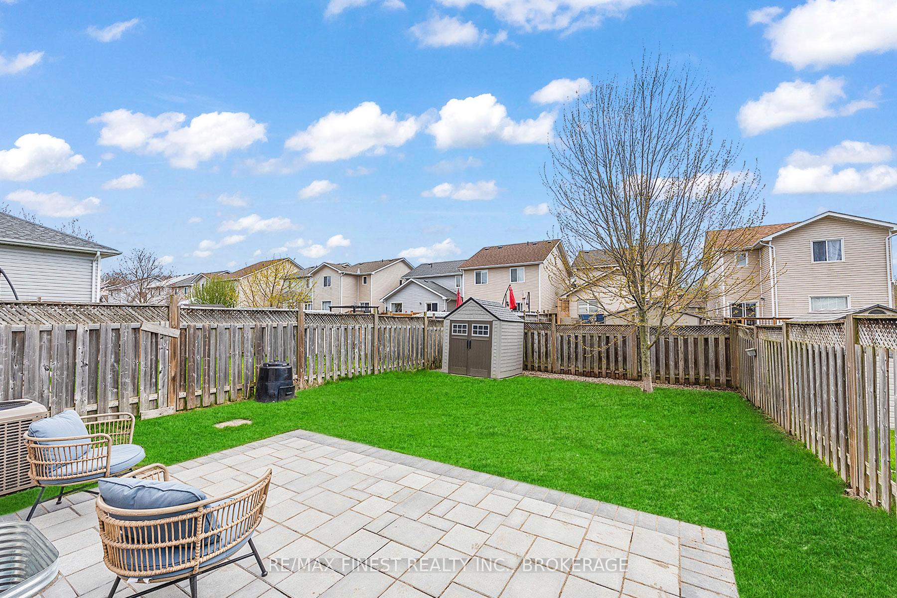 Photo 40 of 423 Maureen Street, Kingston, Kingston East (Incl Barret Crt) — HOMEH