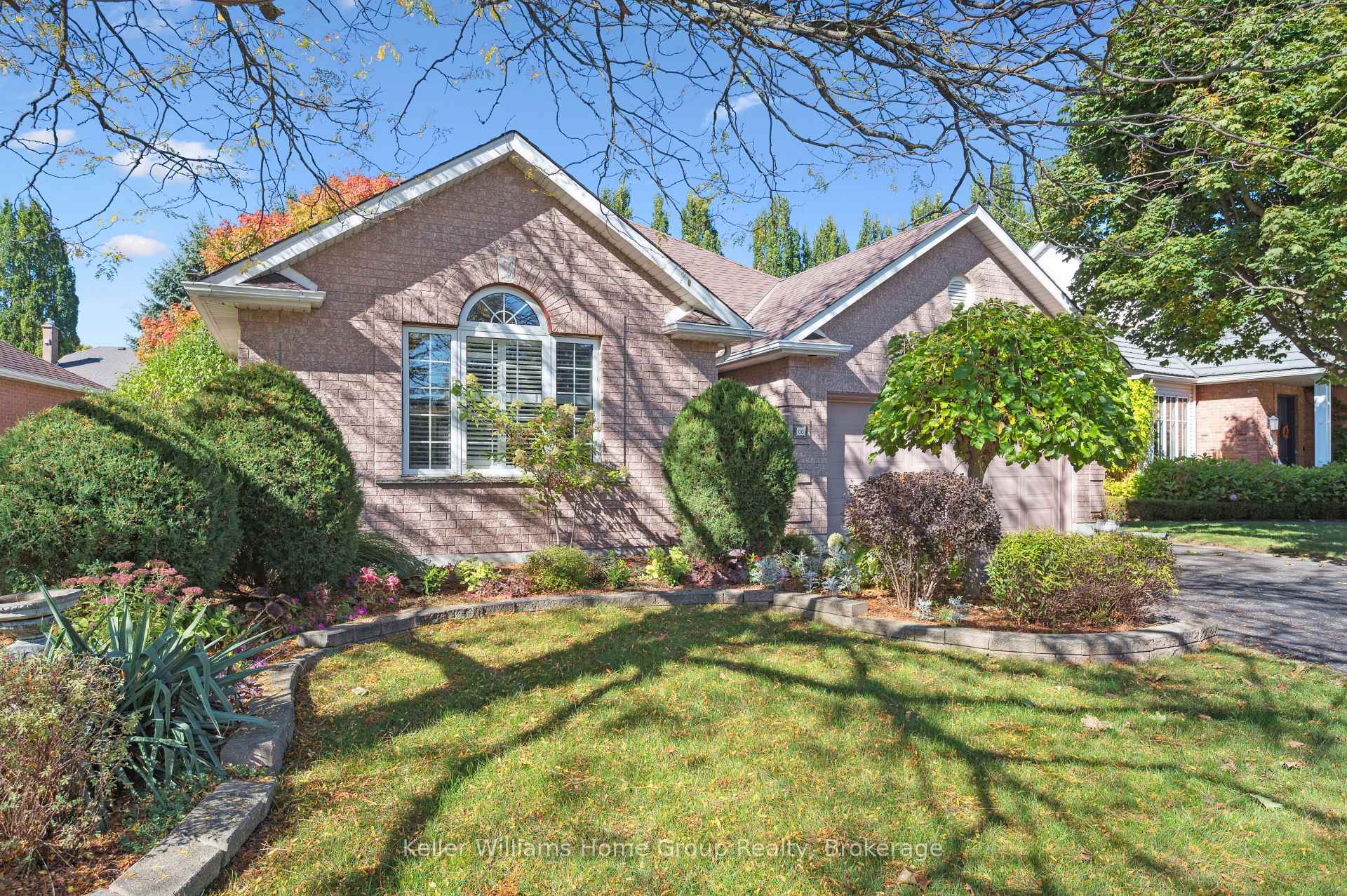 Photo 5 of 66 Kortright Road E, Guelph, Kortright East — HOMEH