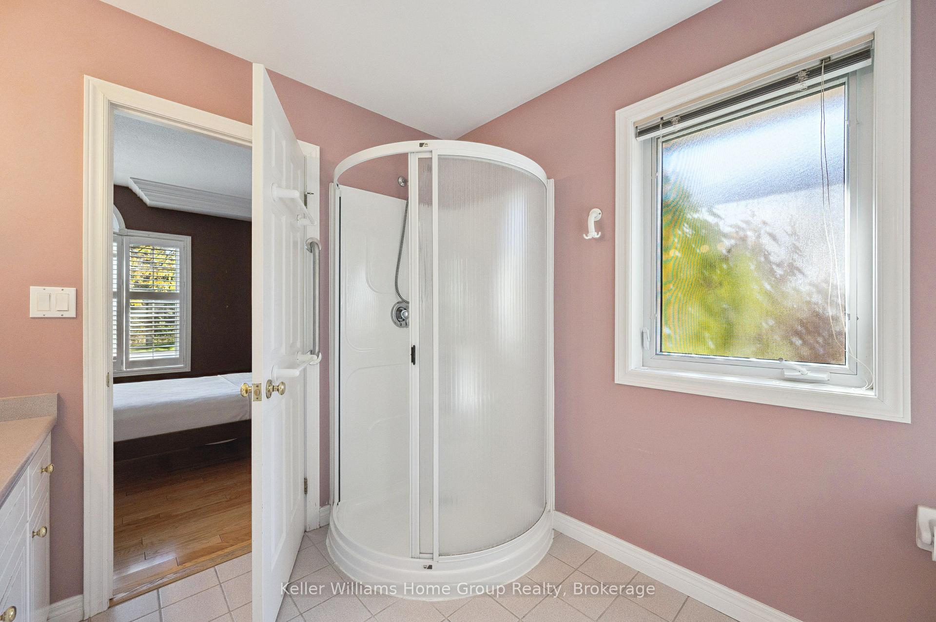 Photo 24 of 66 Kortright Road E, Guelph, Kortright East — HOMEH