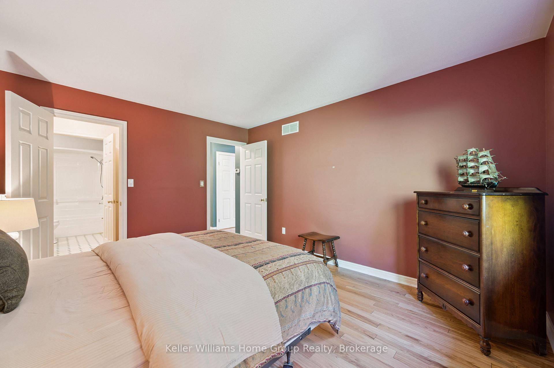 Photo 26 of 66 Kortright Road E, Guelph, Kortright East — HOMEH