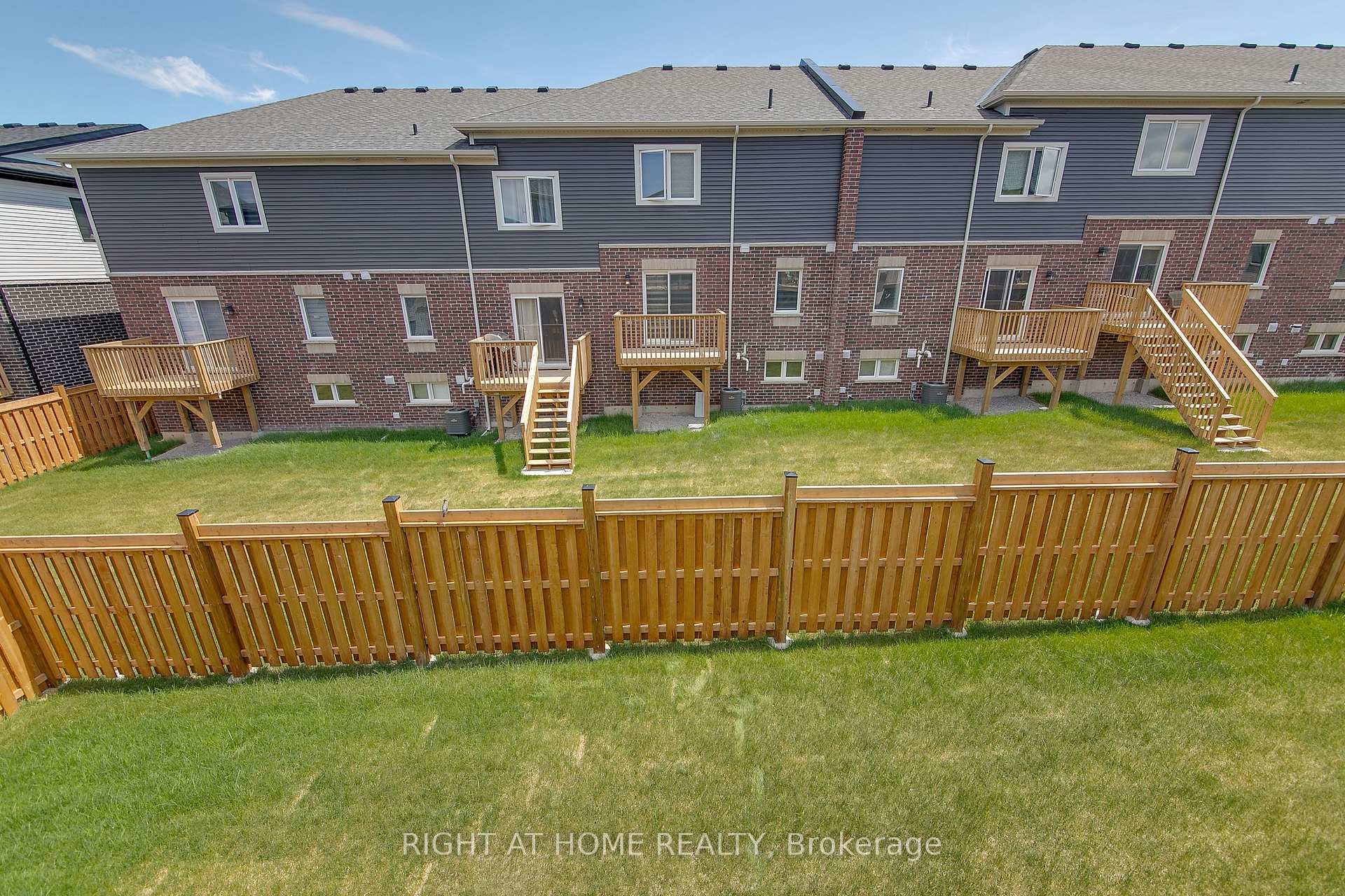 Photo 24 of 28 Wagon Lane, Barrie, Rural Barrie Southeast — HOMEH