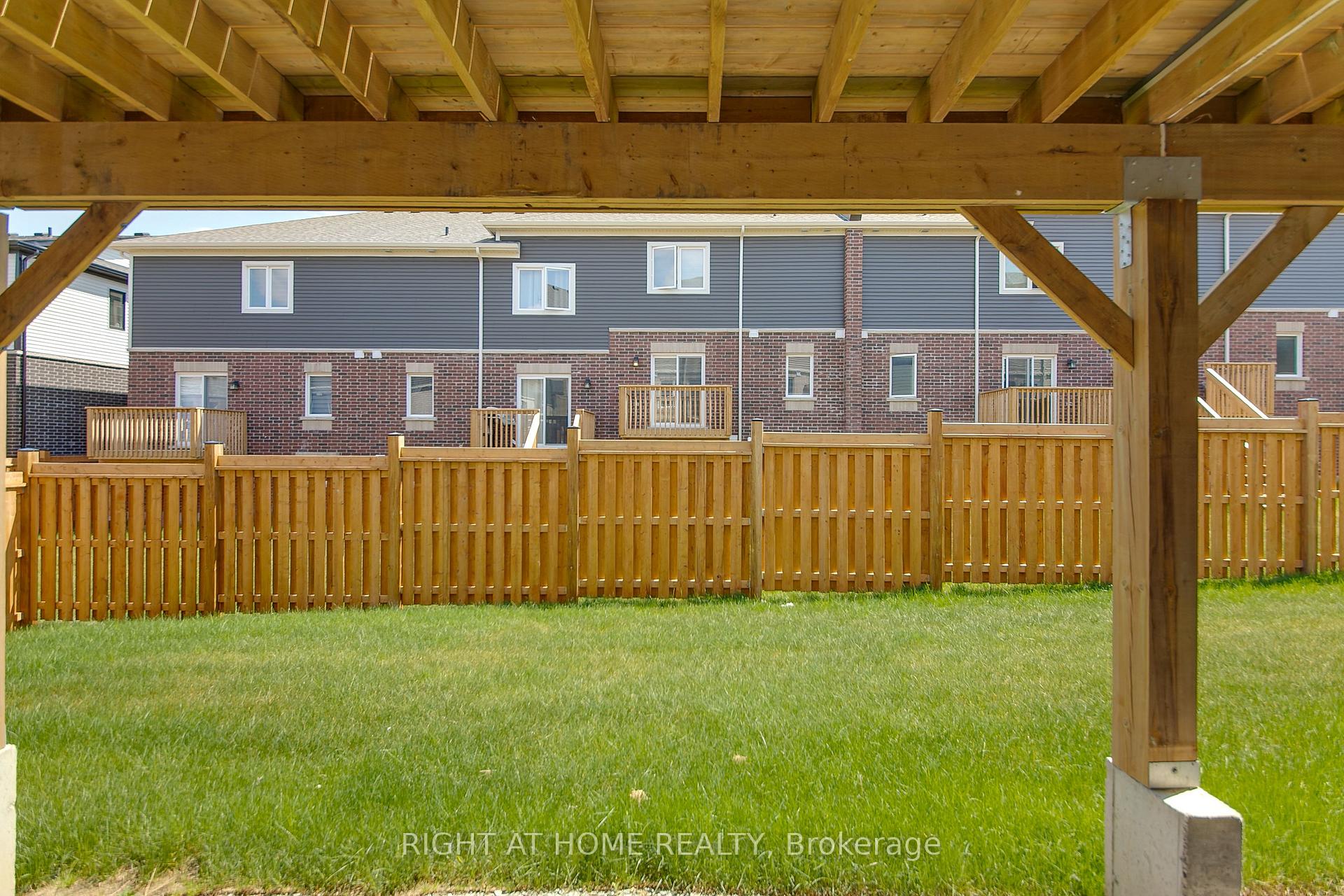Photo 36 of 28 Wagon Lane, Barrie, Rural Barrie Southeast — HOMEH