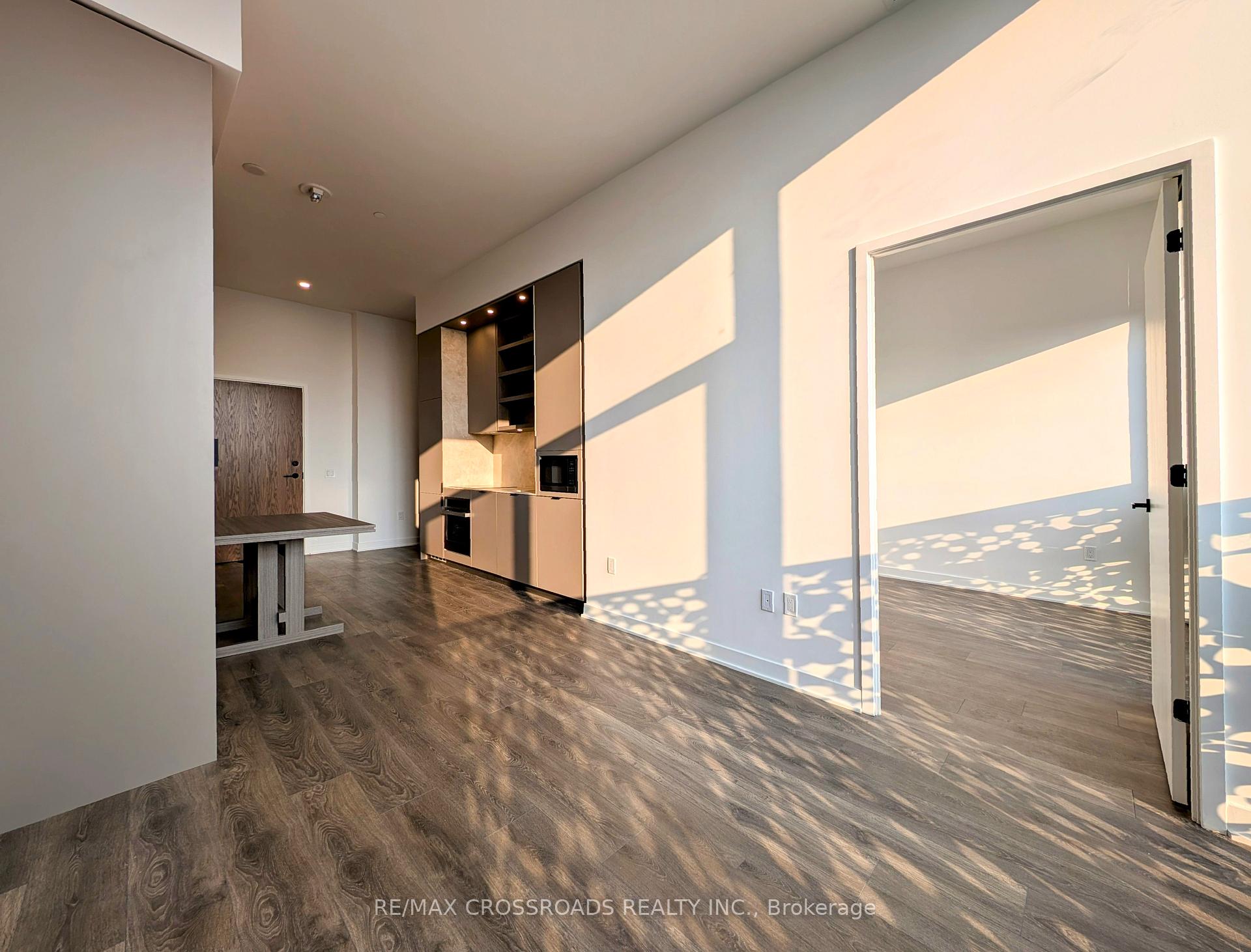 Photo 6 of Unit 5106, 55 Charles Street E, Toronto, Church-Yonge Corridor — HOMEH
