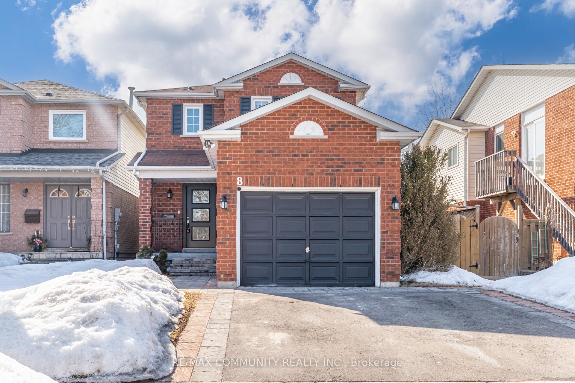 Photo 1 of 8 Simnick Crescent, Clarington, Courtice — HOMEH