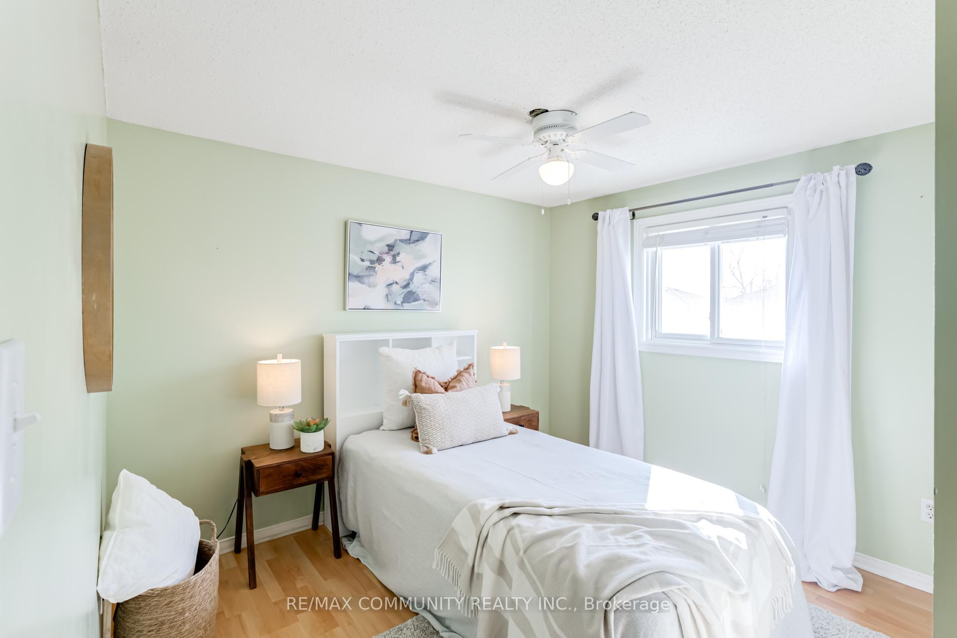 Photo 17 of 8 Simnick Crescent, Clarington, Courtice — HOMEH
