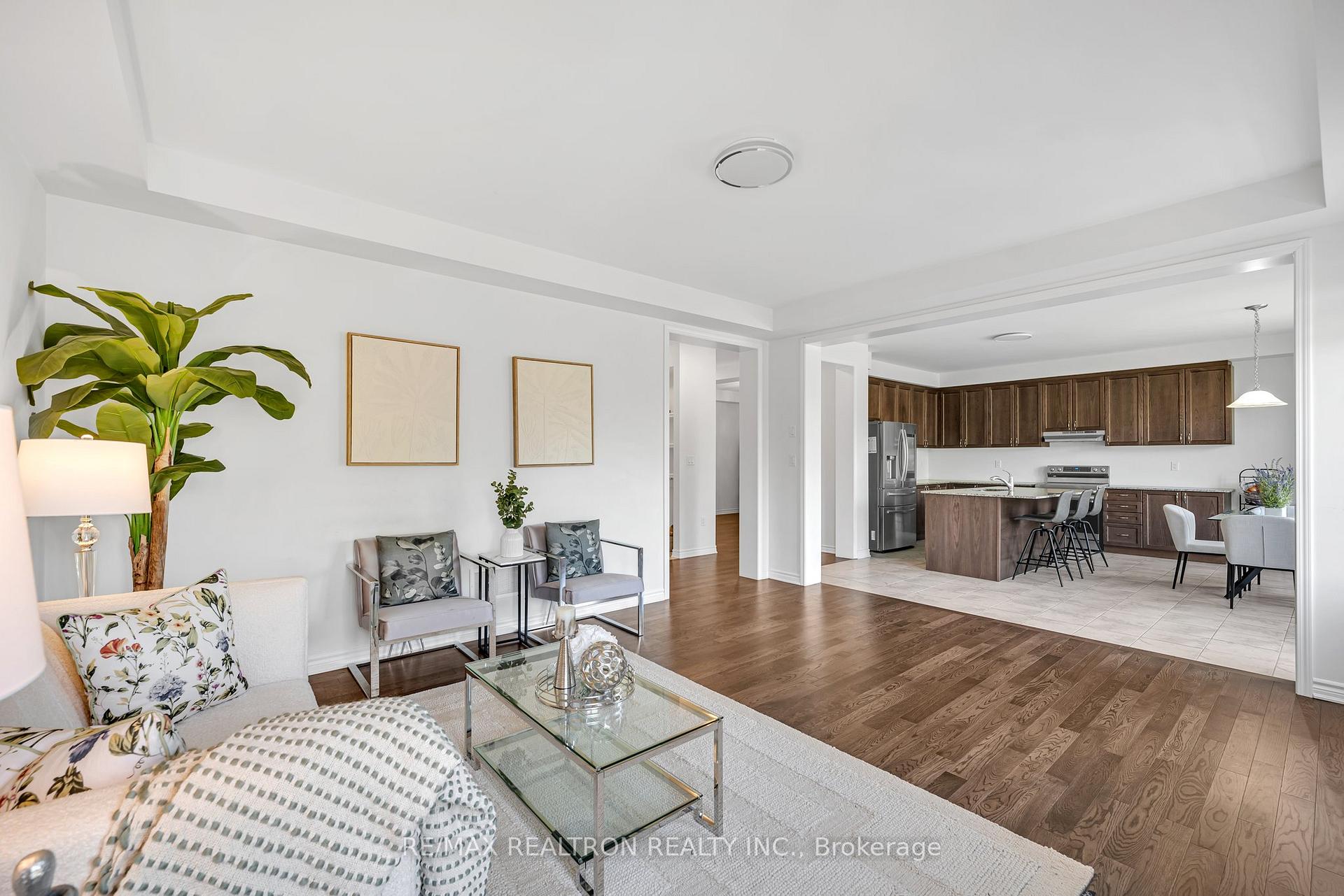 Photo 10 of 3038 Hollyberry Trail, Pickering, Rural Pickering — HOMEH