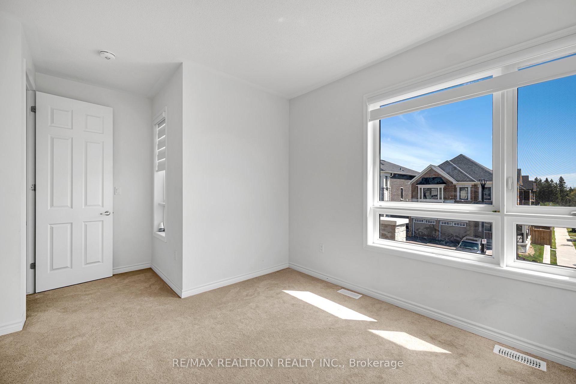 Photo 14 of 3038 Hollyberry Trail, Pickering, Rural Pickering — HOMEH