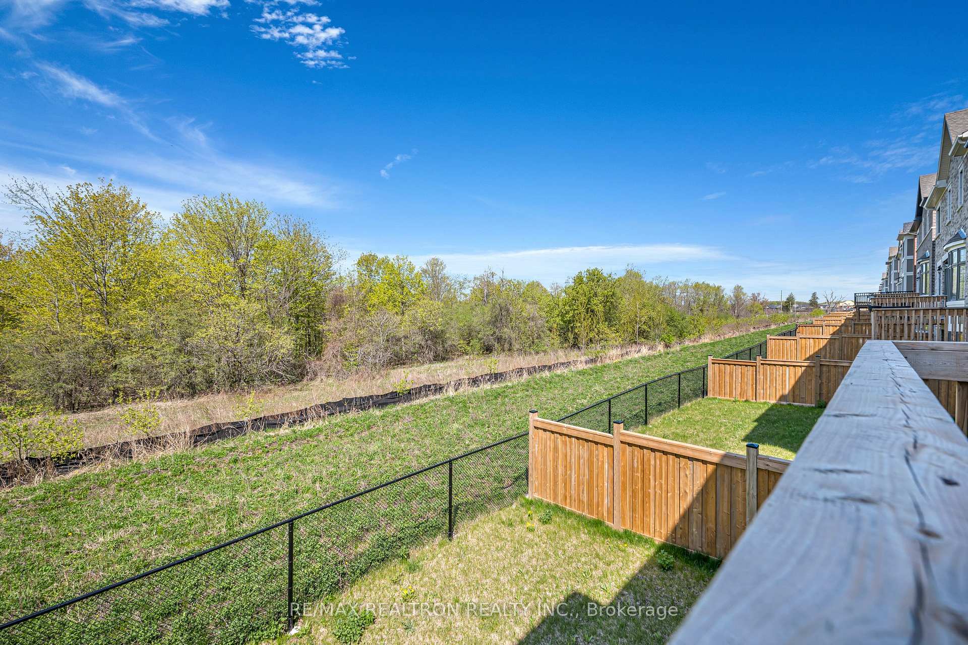 Photo 17 of 3038 Hollyberry Trail, Pickering, Rural Pickering — HOMEH
