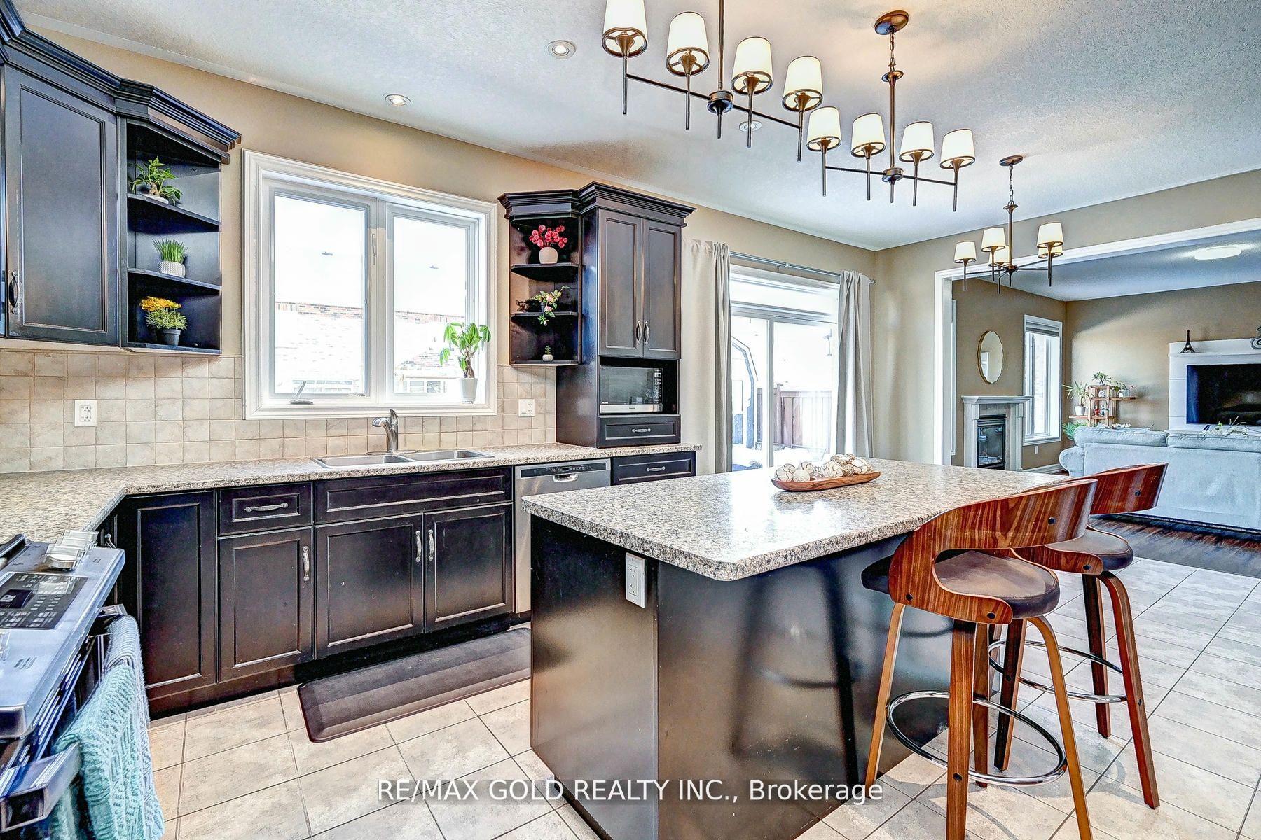Photo 14 of 238 David Elsey Street, Kitchener — HOMEH