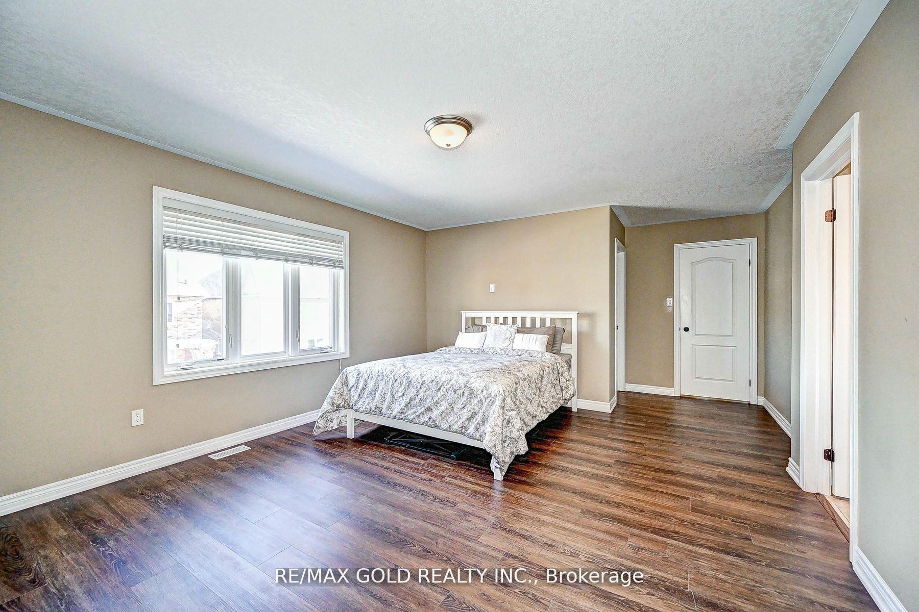 Photo 24 of 238 David Elsey Street, Kitchener — HOMEH