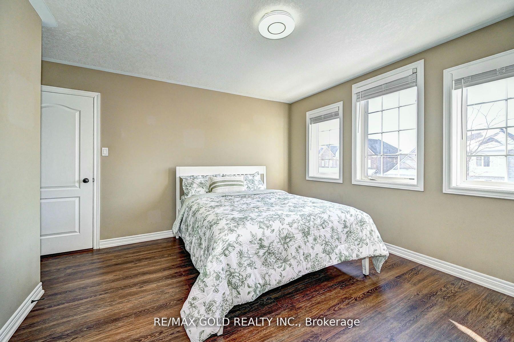 Photo 31 of 238 David Elsey Street, Kitchener — HOMEH