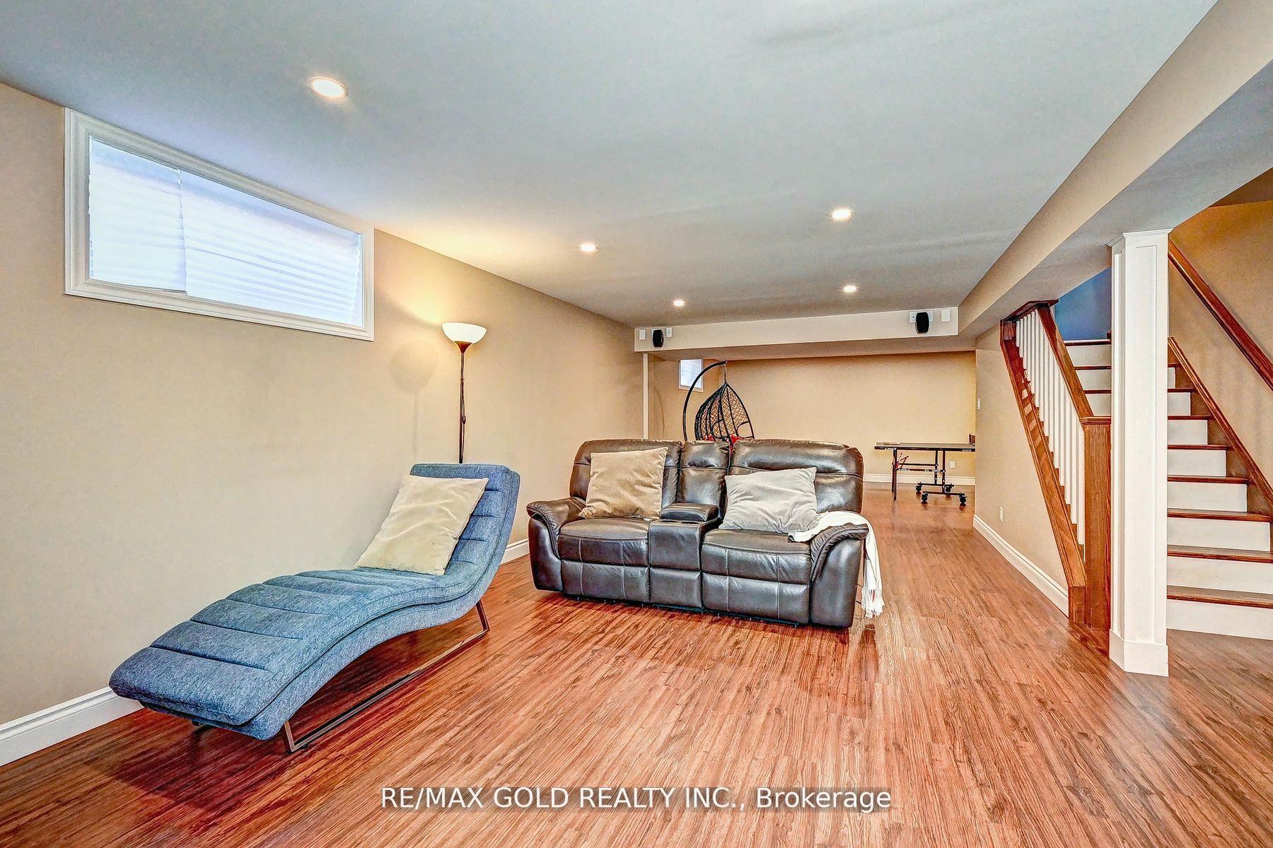 Photo 45 of 238 David Elsey Street, Kitchener — HOMEH