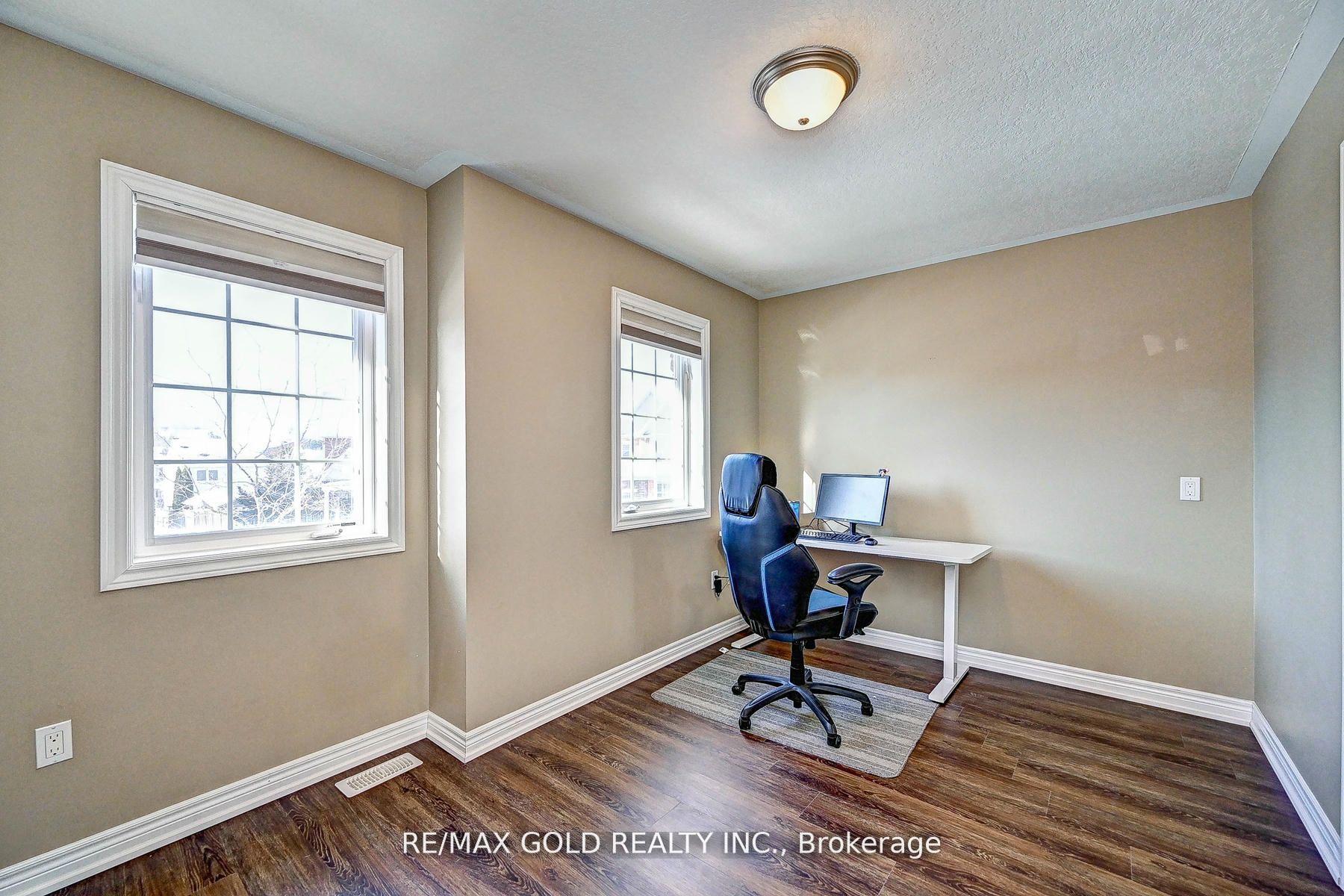 Photo 38 of 238 David Elsey Street, Kitchener — HOMEH