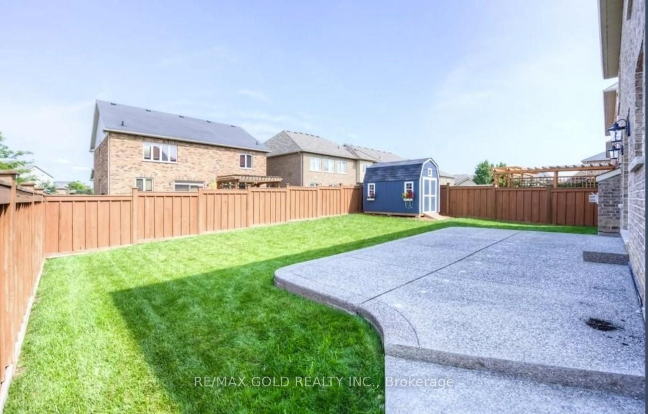 Photo 42 of 238 David Elsey Street, Kitchener — HOMEH