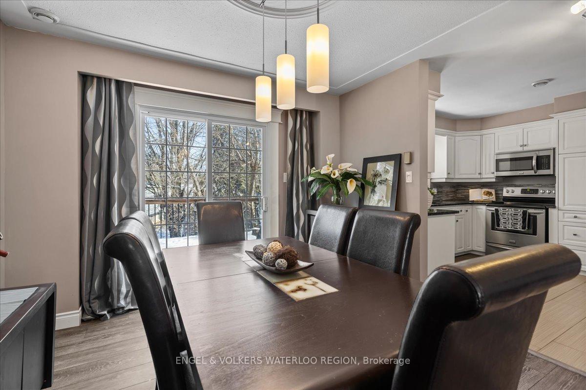 Photo 13 of 300 Craigleith Drive, Waterloo — HOMEH