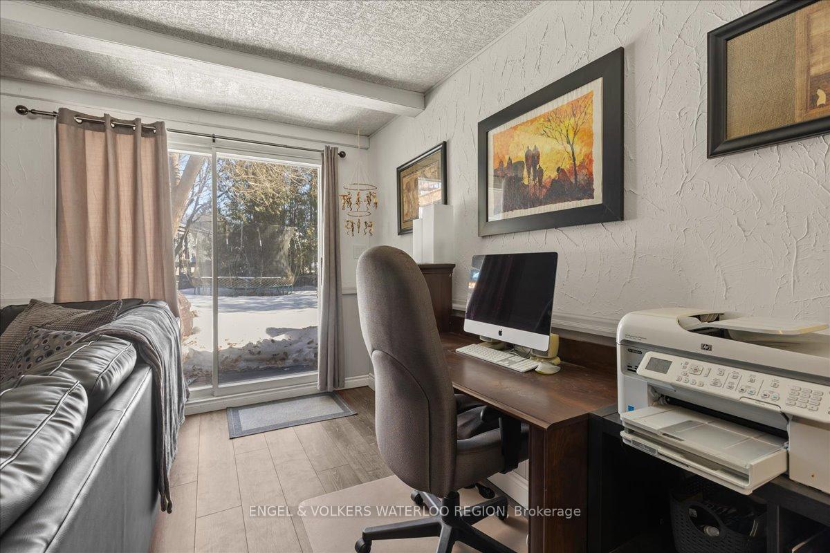 Photo 32 of 300 Craigleith Drive, Waterloo — HOMEH