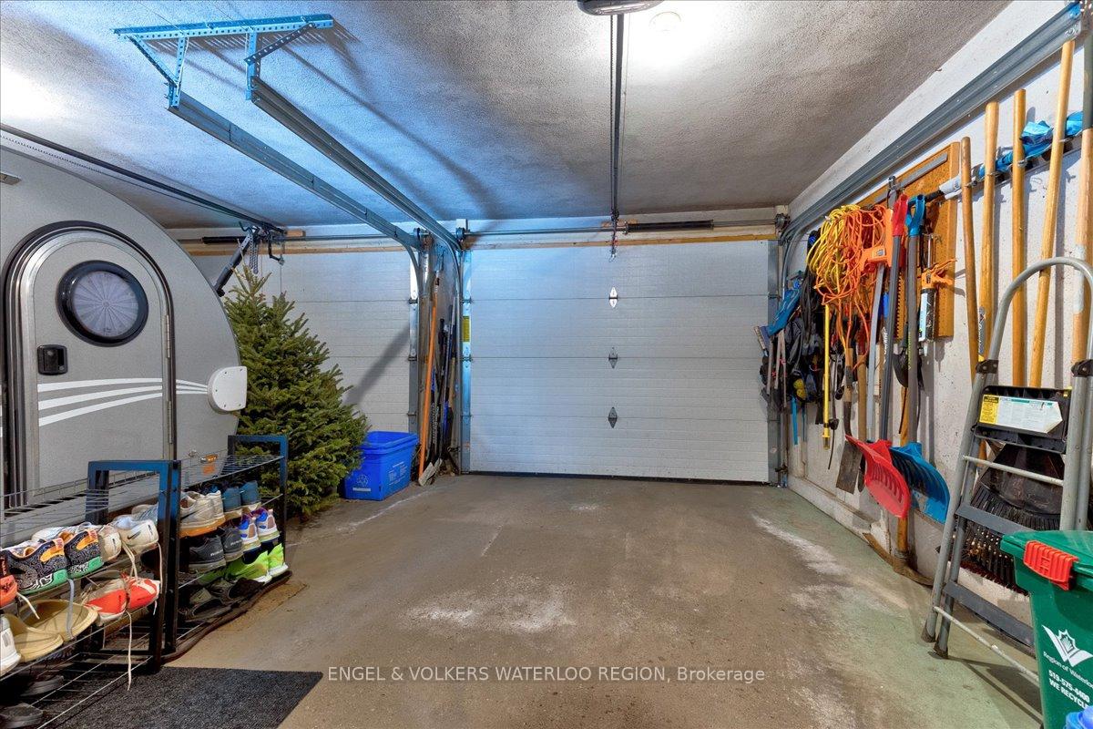 Photo 35 of 300 Craigleith Drive, Waterloo — HOMEH