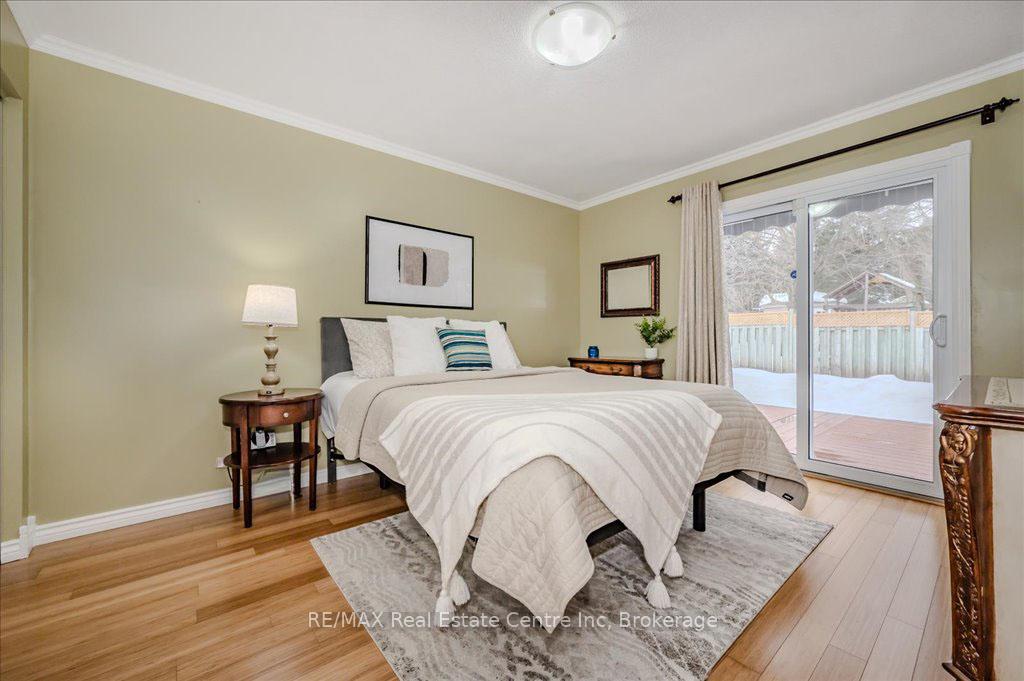 Photo 12 of 121 Erinbrook Drive, Kitchener — HOMEH