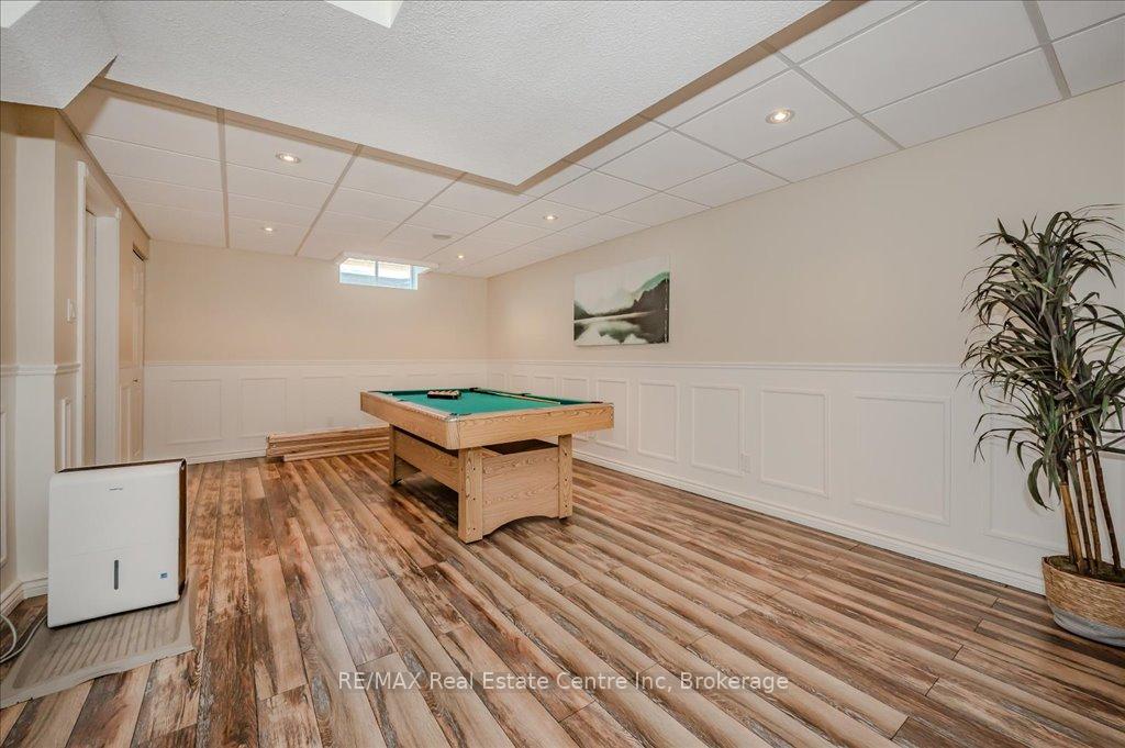 Photo 16 of 121 Erinbrook Drive, Kitchener — HOMEH