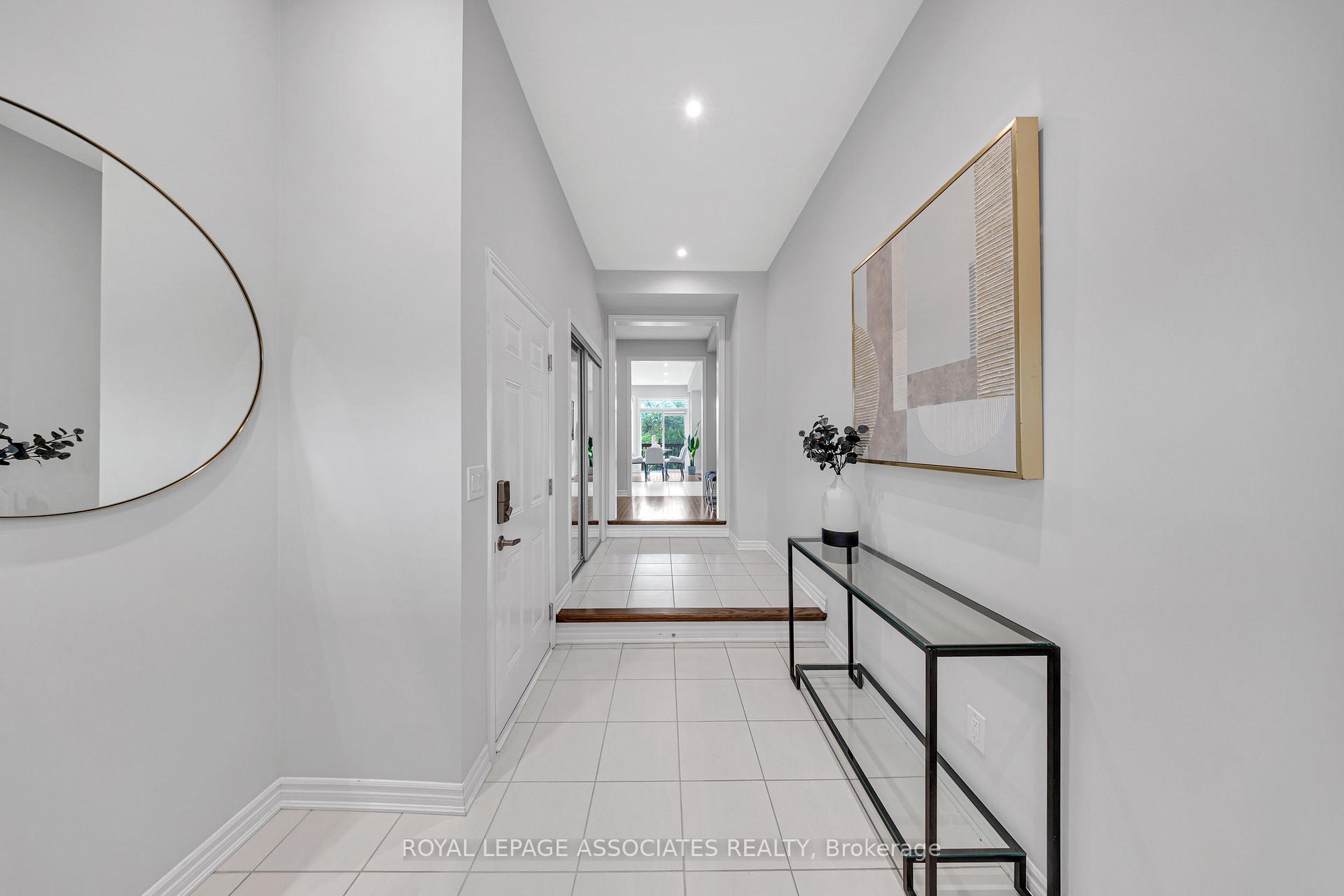 Photo 13 of 8 Paradise Way, Whitby, Rolling Acres — HOMEH
