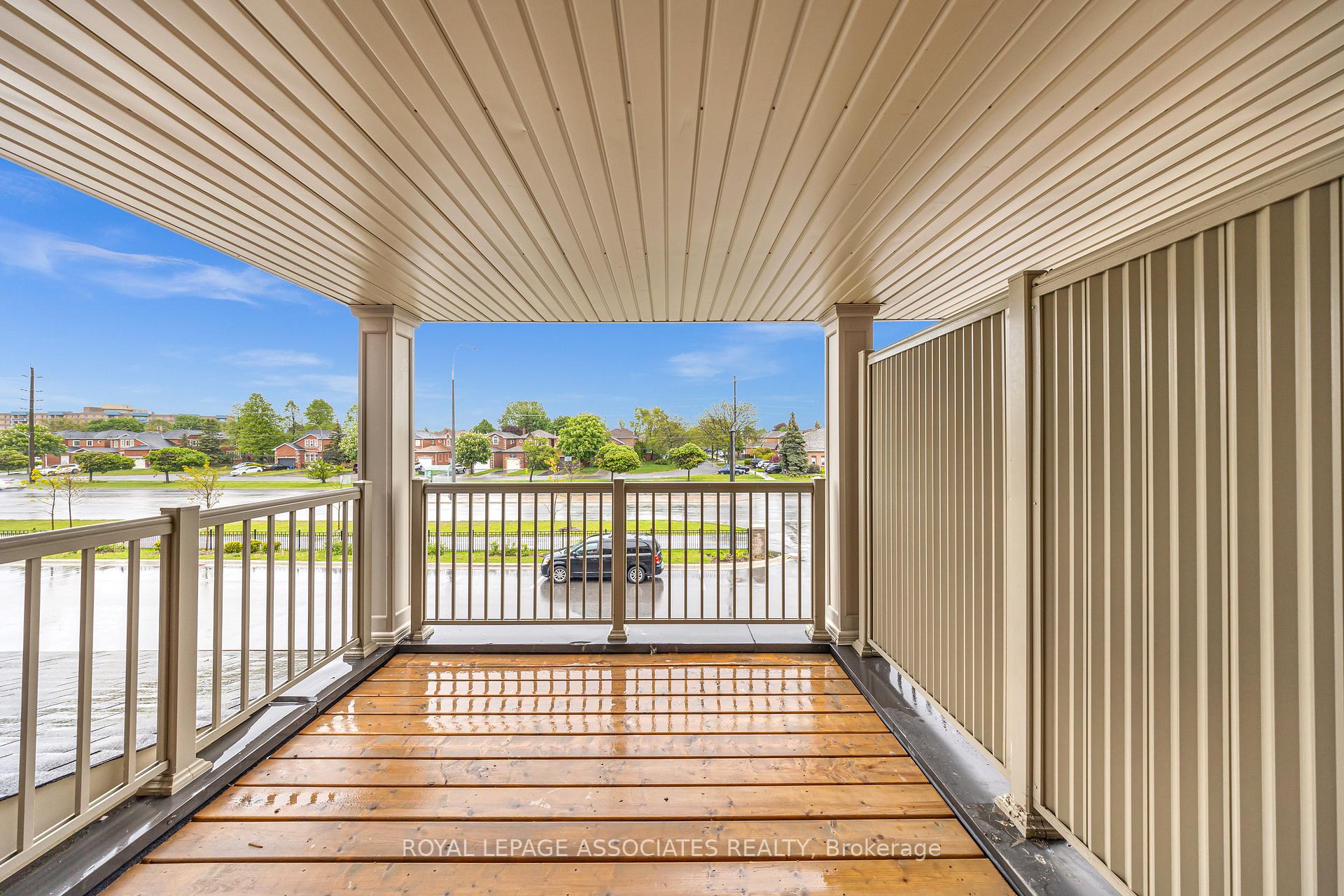 Photo 26 of 8 Paradise Way, Whitby, Rolling Acres — HOMEH