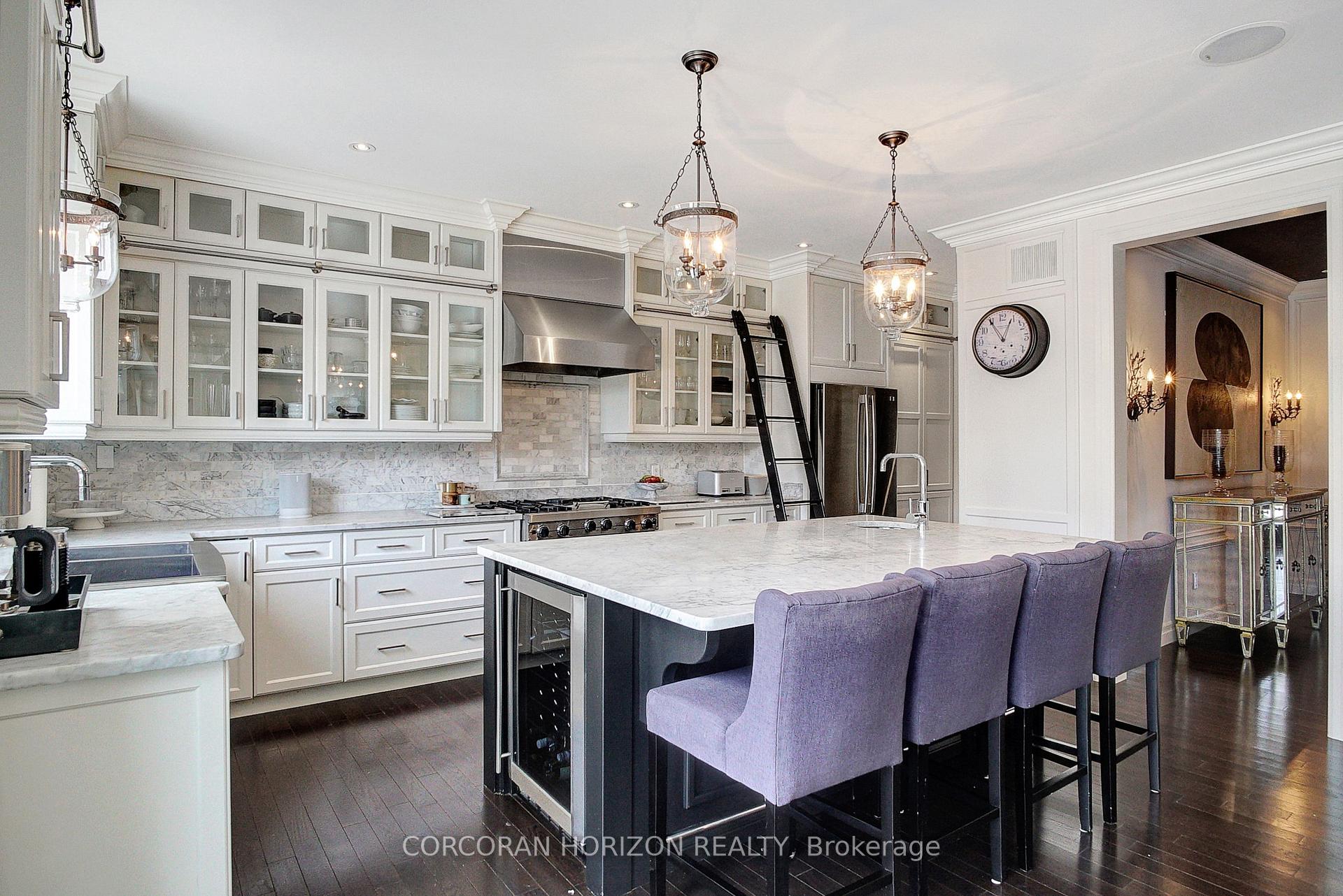 Photo 10 of 929 Riverstone Court, Kitchener — HOMEH